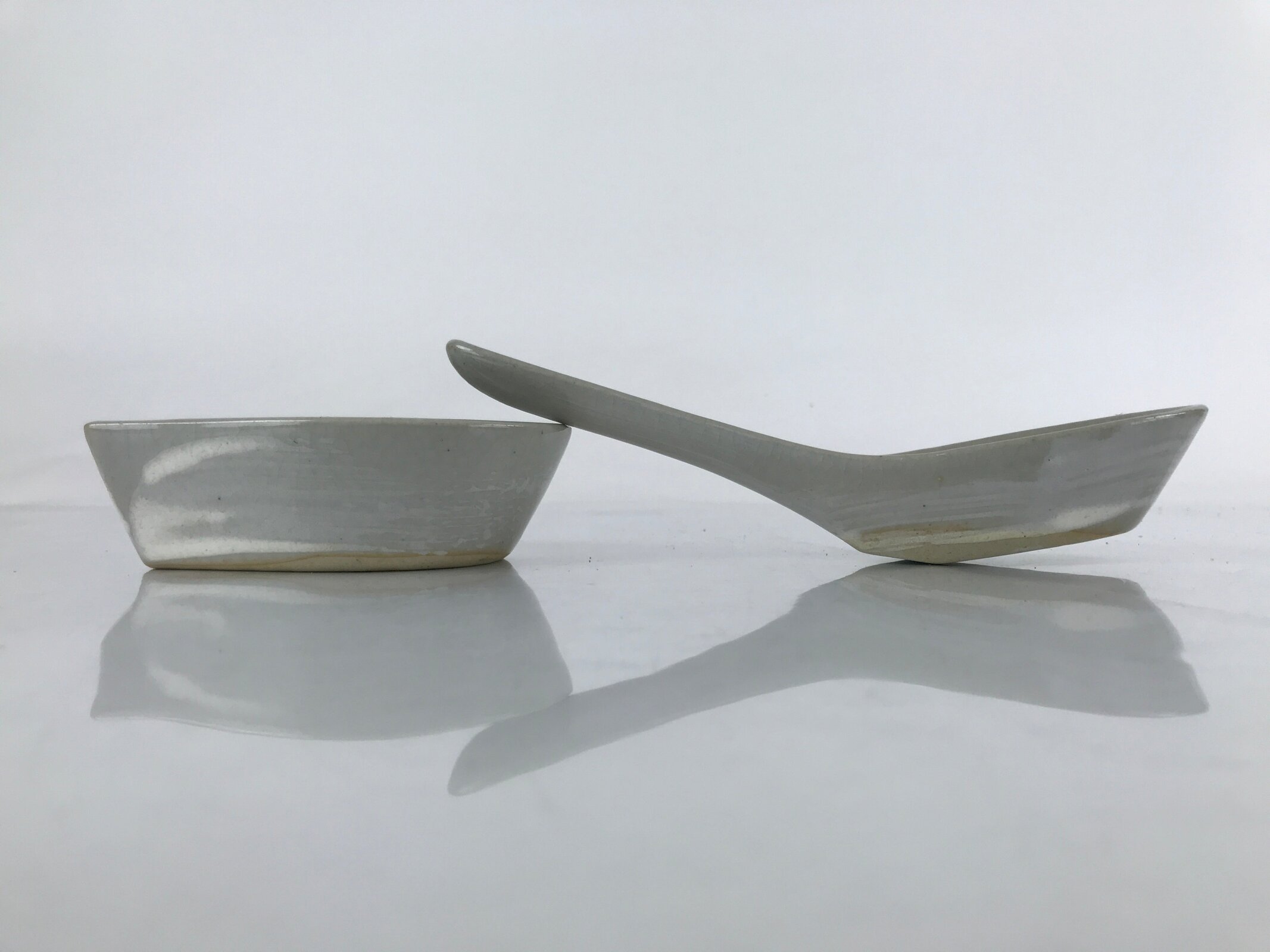 Japanese Ceramic Large Spoon W/ Stand Vtg Nabe Ramen Noodle Soup Gray PY875