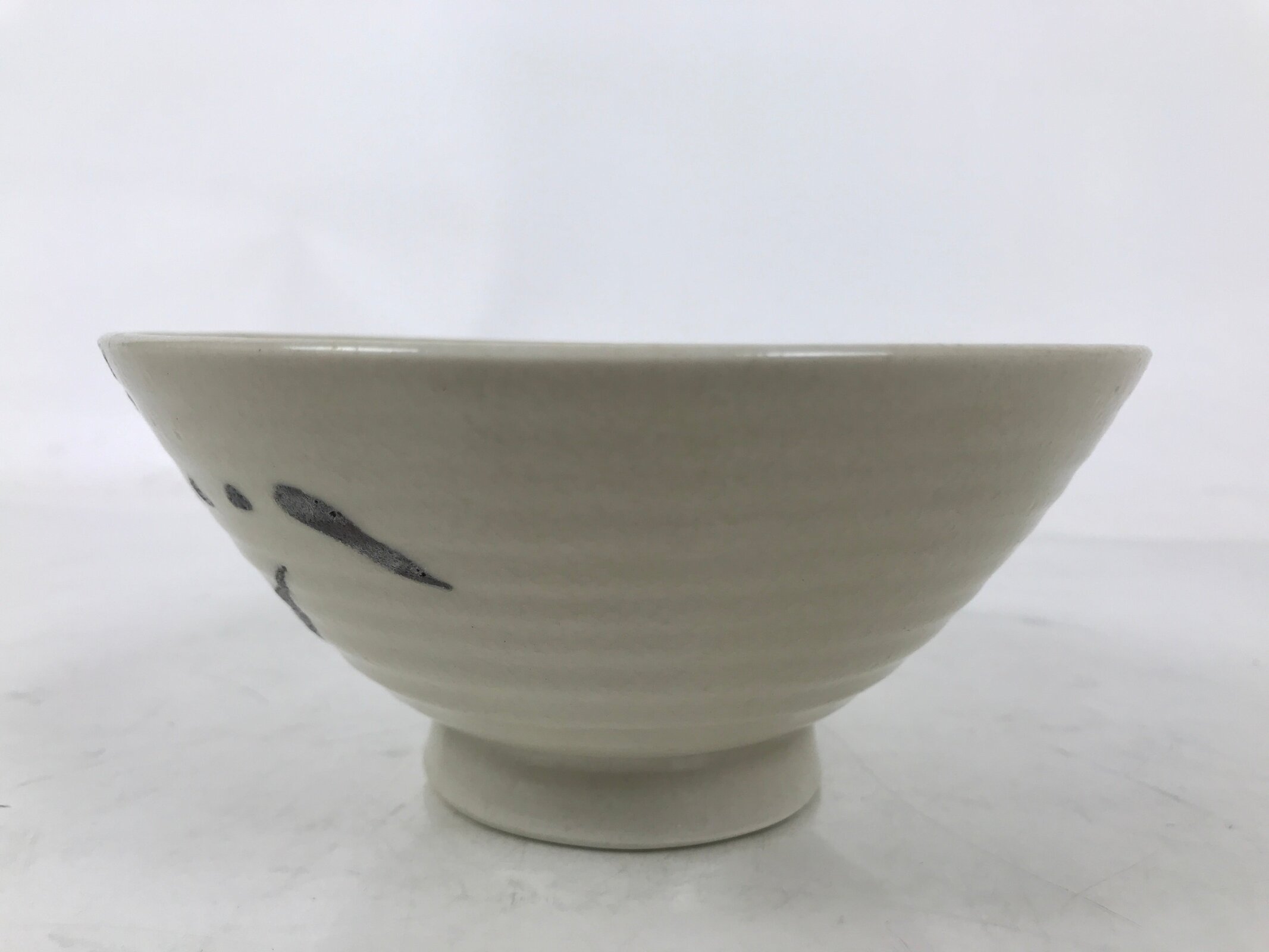 Japanese Ceramic Rice Bowl Owan Vtg Kobachi Beige Brown Leafy Plant Design Y397