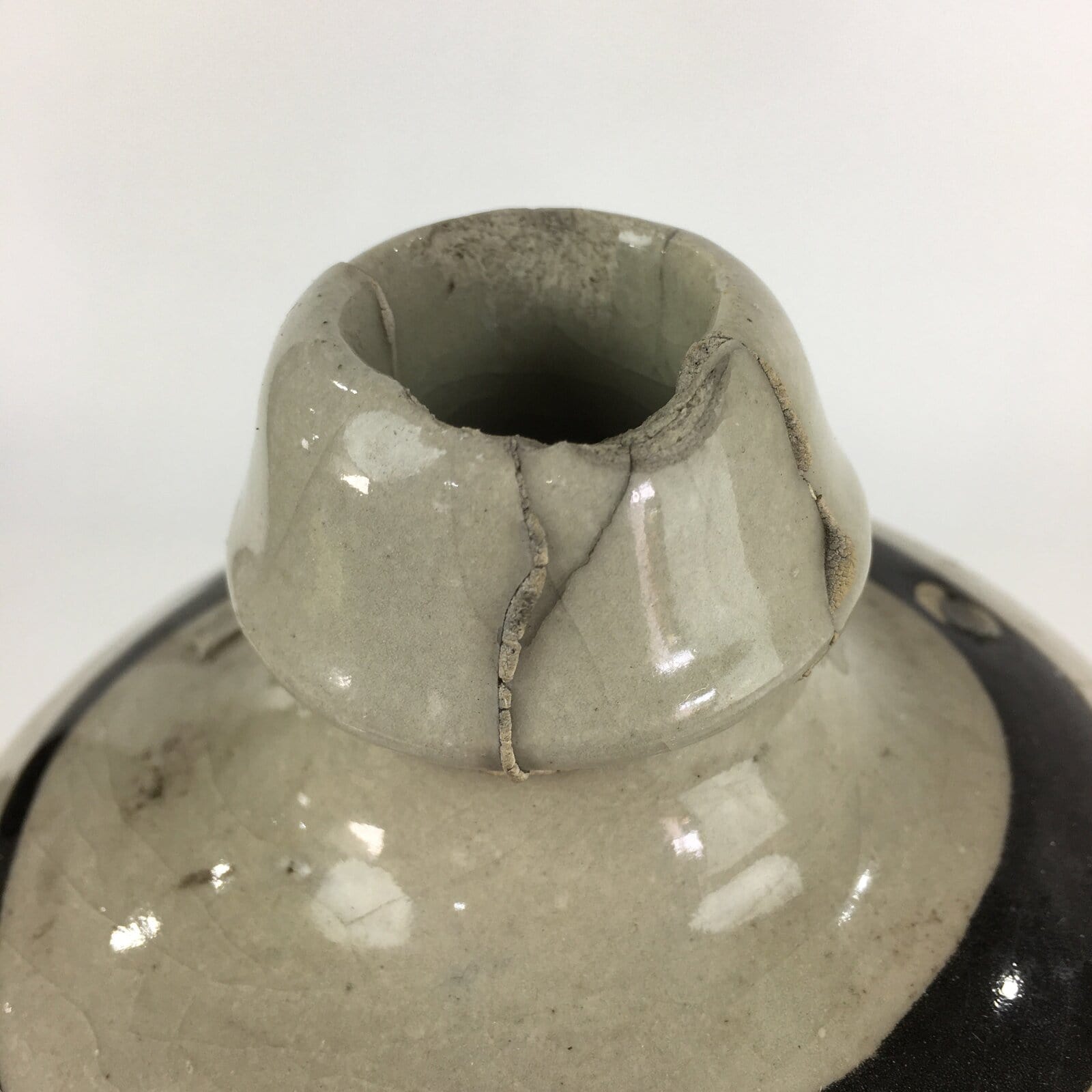 Japanese Ceramic Sake Bottle Tokkuri Vtg Pottery Gray Hand-Written Kanji TS409