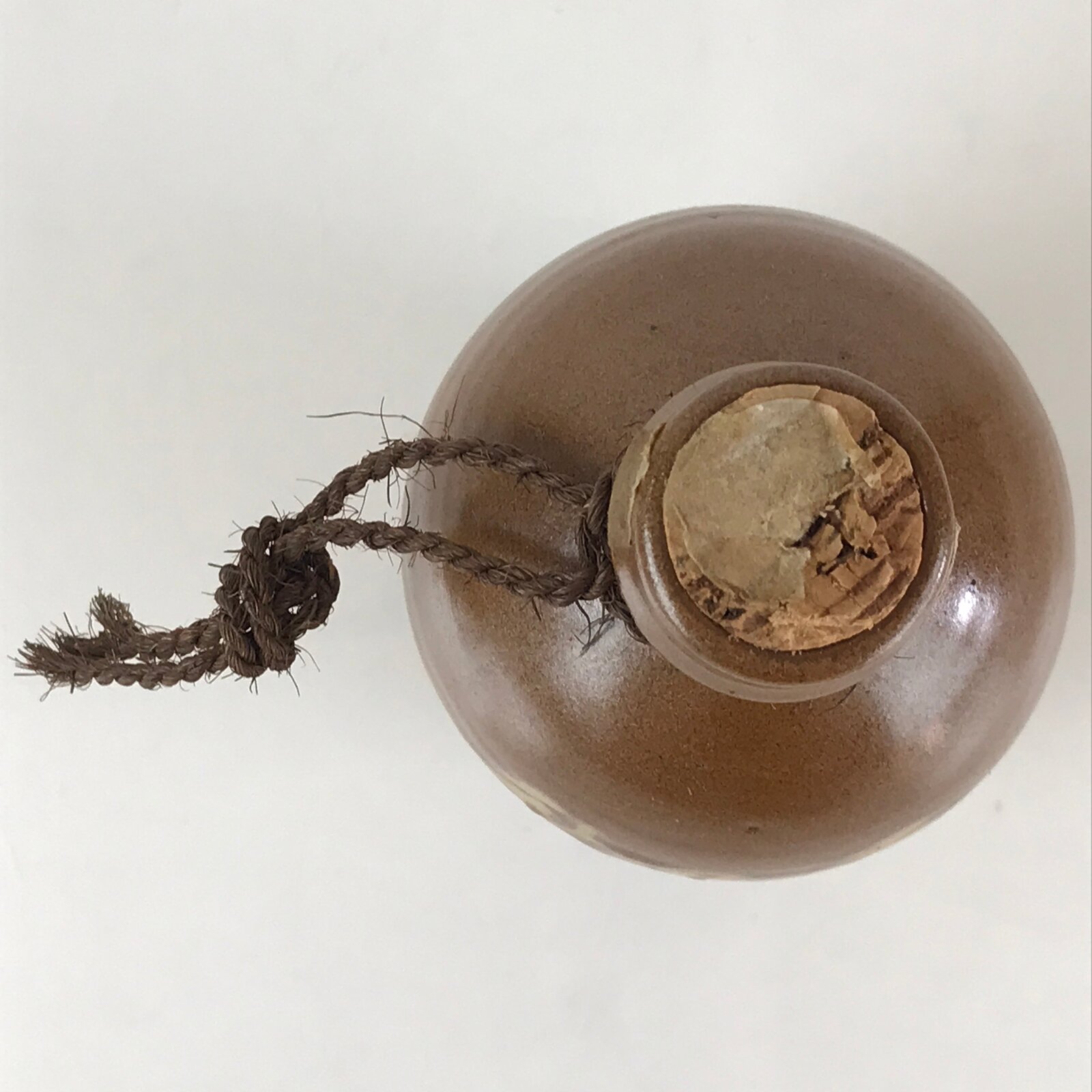 Japanese Ceramic Sake Bottle Vtg Pottery Akita Dewatsuru Brown TS463