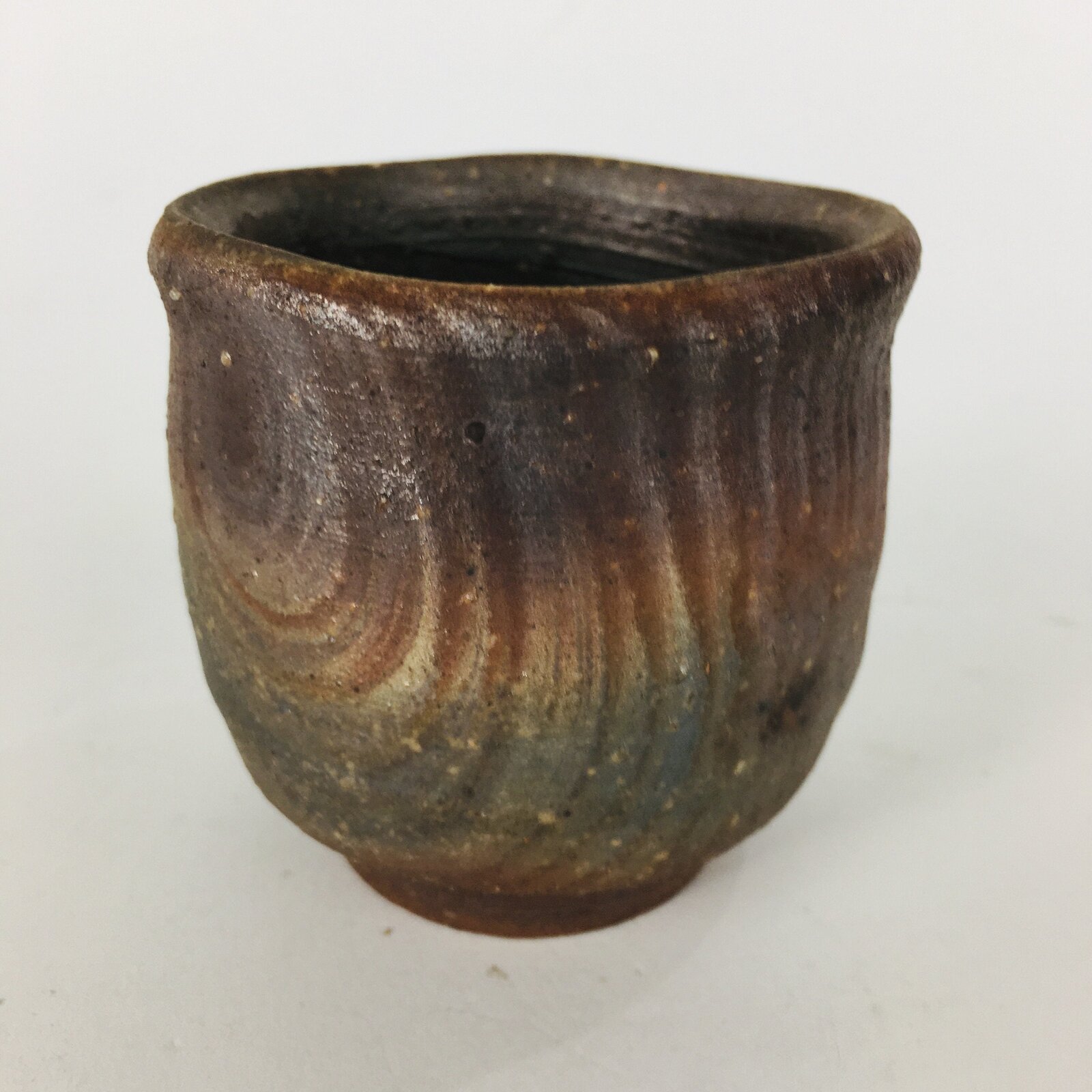 Japanese Ceramic Sake Cup Bizen Ware Vtg Guinomi Ochoko Doyaki Brawn GU901