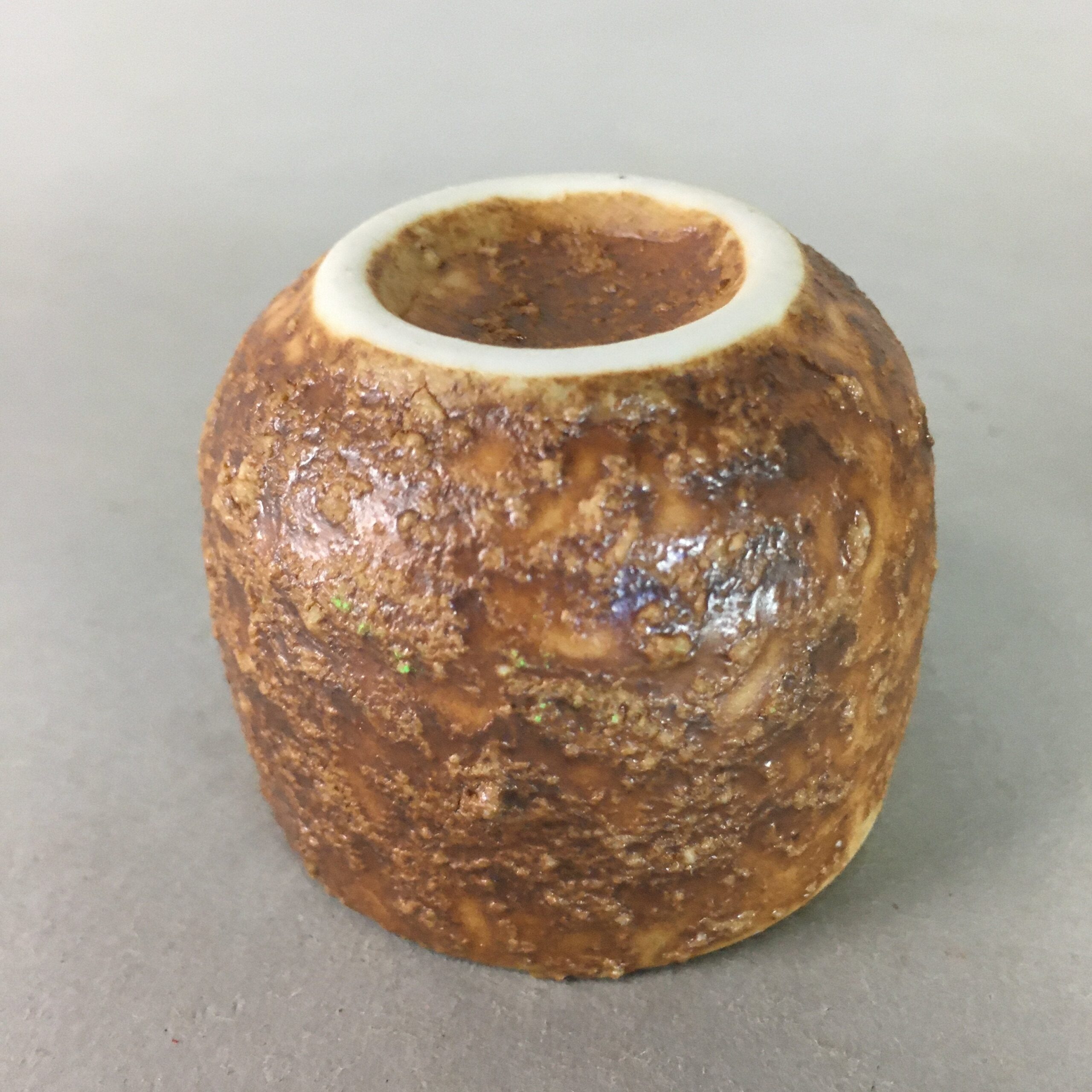 Japanese Ceramic Sake Cup Guinomi Sakazuki Vtg Pottery Brown Rough GU706