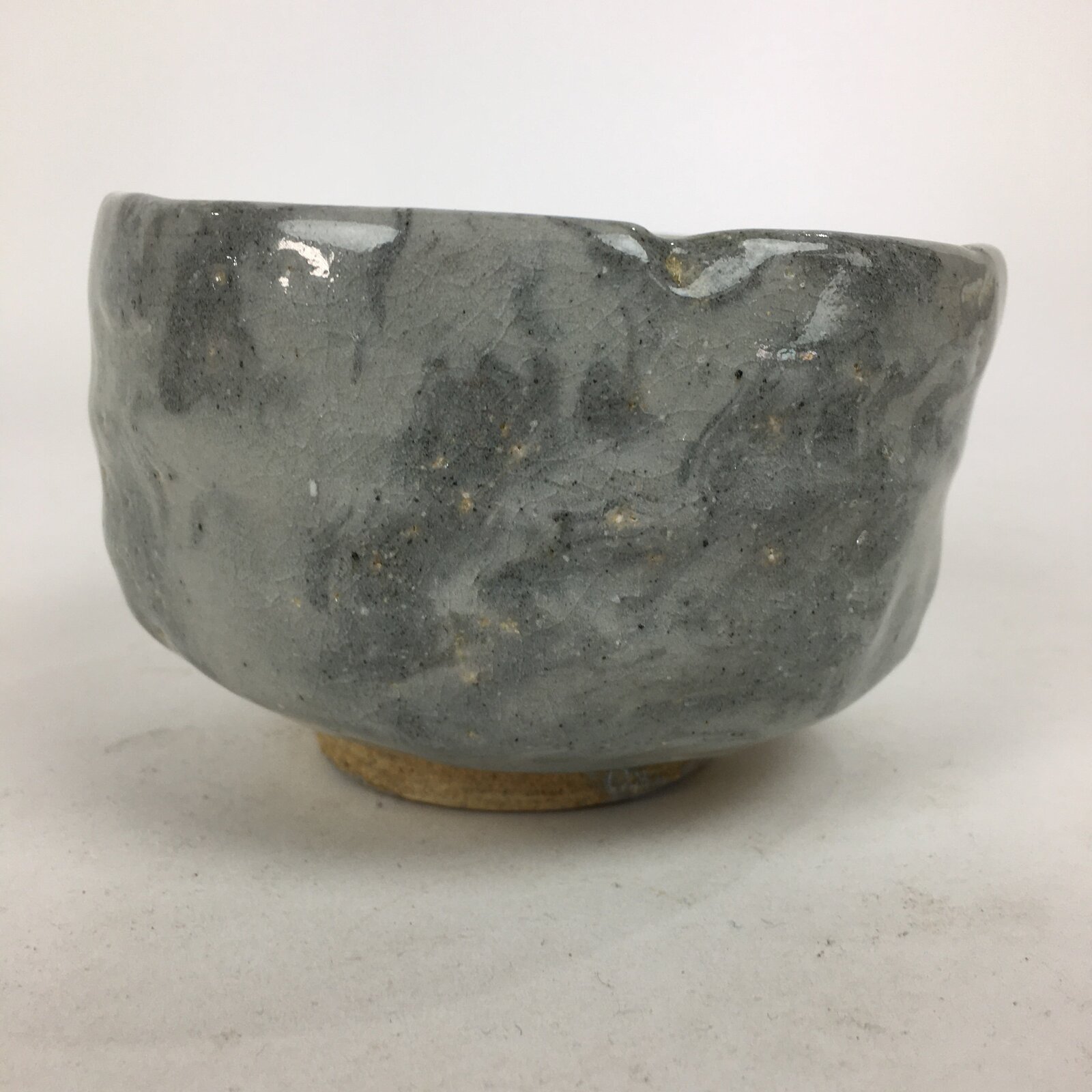 Japanese Ceramic Tea Ceremony Green Tea Bowl Vtg Chawan Gray GTB865