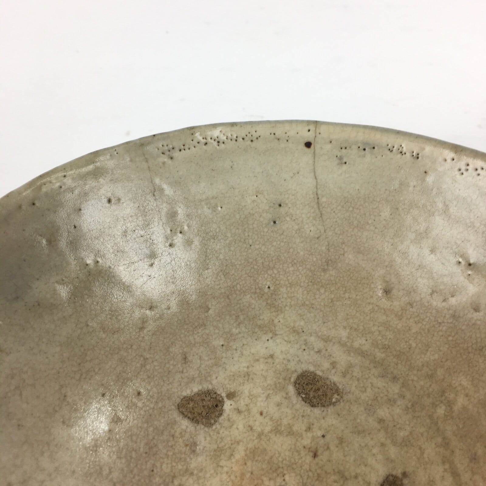 Japanese Ceramic Tea Ceremony Green Tea Bowl Vtg Chawan Gray White PP856