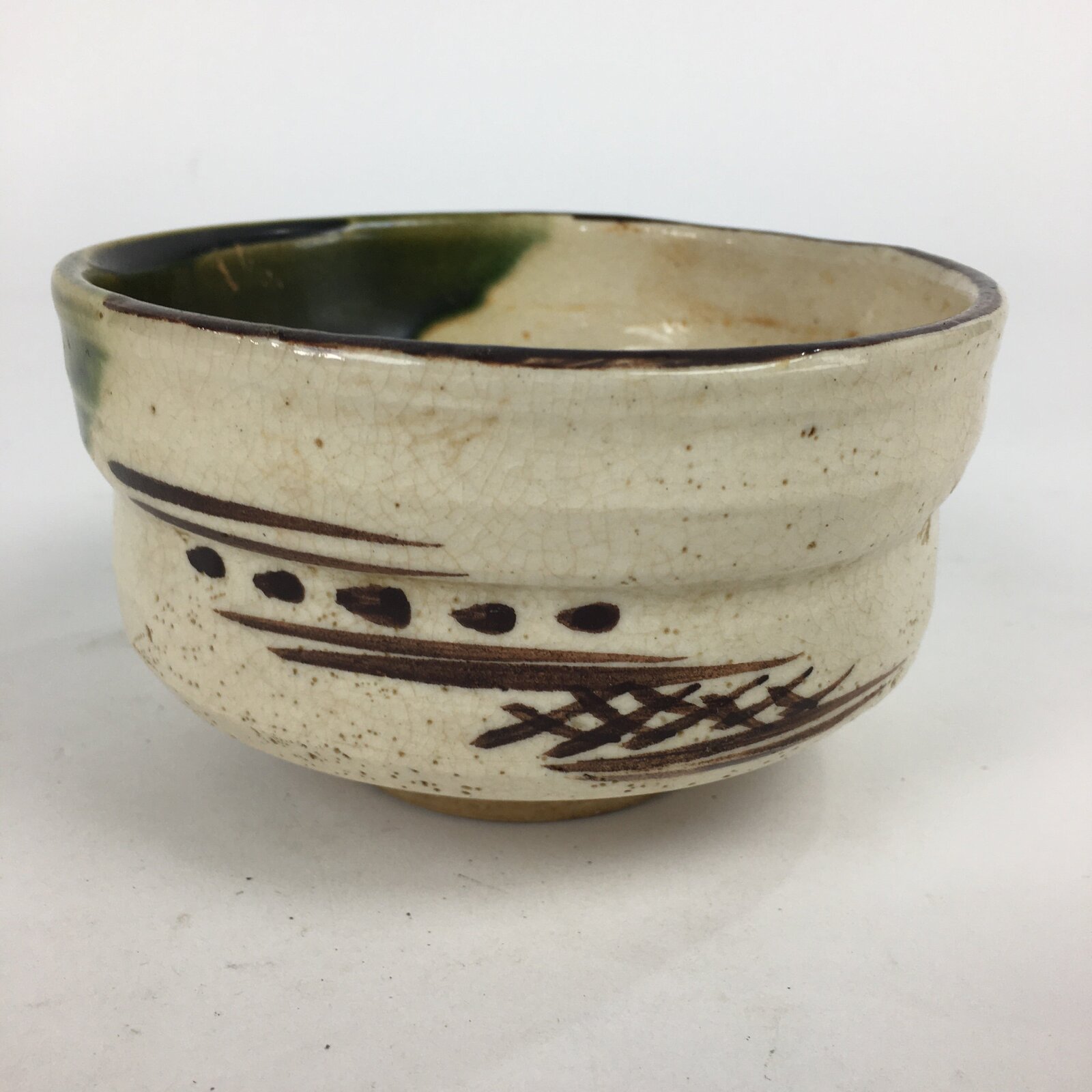 Japanese Ceramic Tea Ceremony Green Tea Bowl Vtg Chawan Oribe Ware GTB848