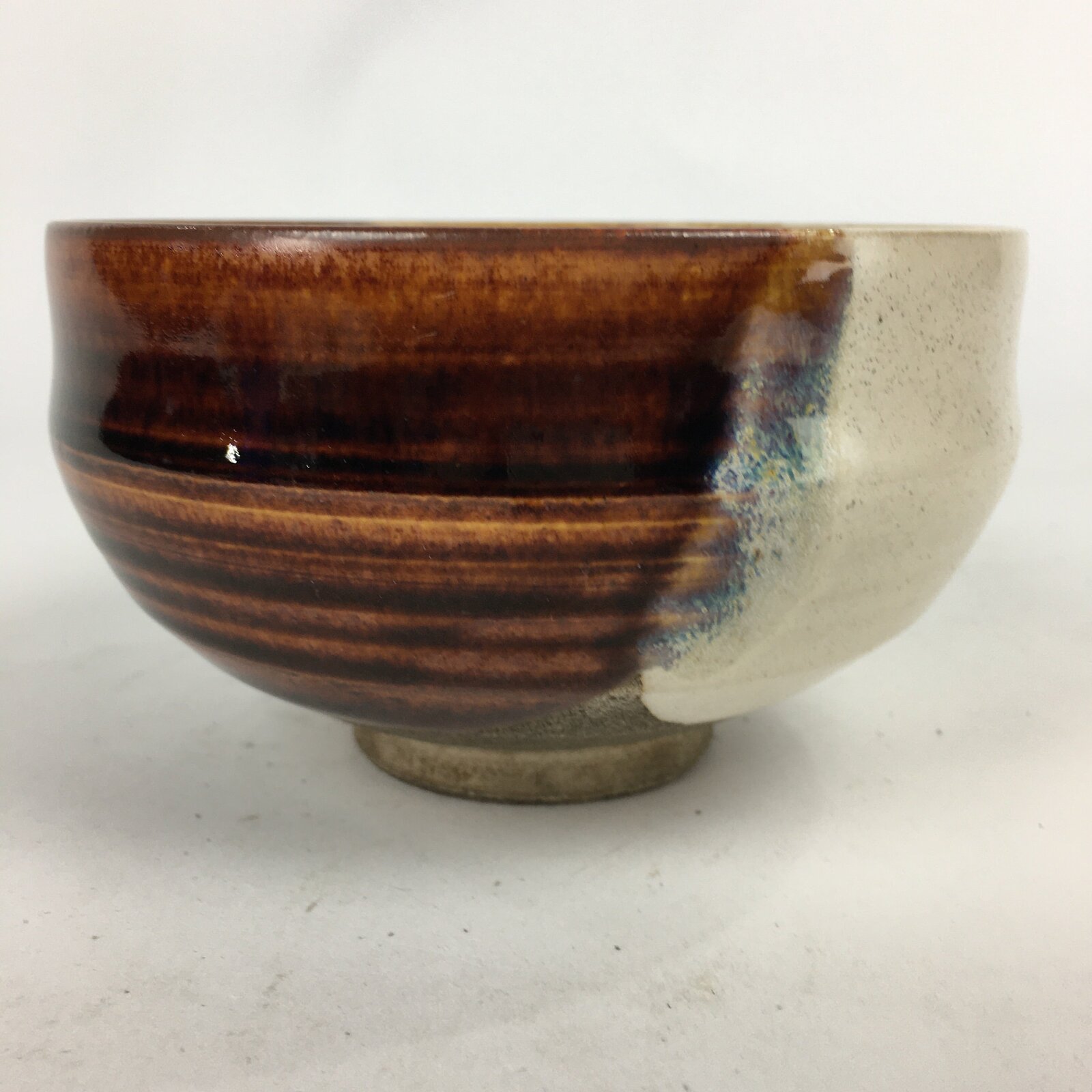 Japanese Ceramic Tea Ceremony Green Tea Bowl Vtg White Brown Chawan GTB838