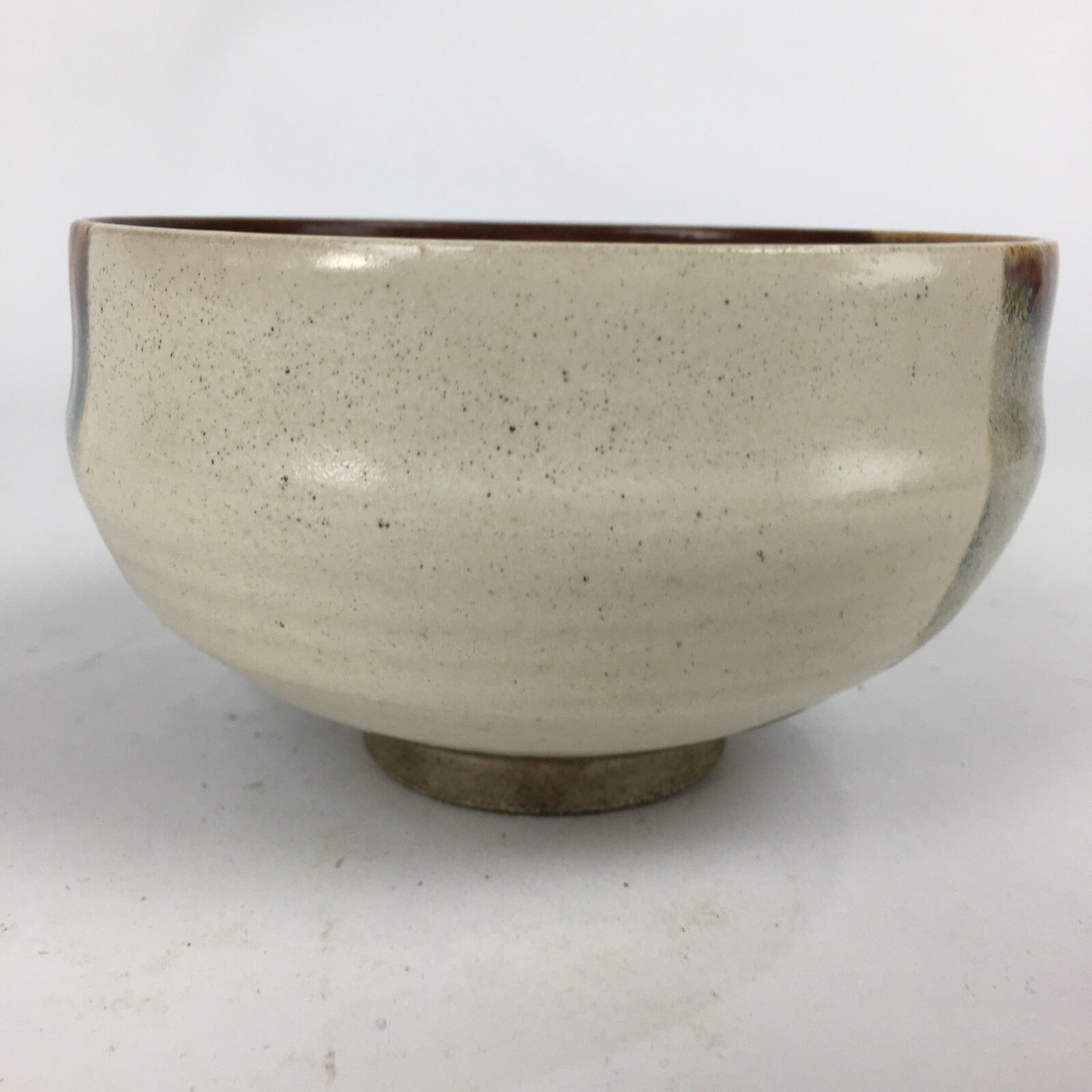 Japanese Ceramic Tea Ceremony Green Tea Bowl Vtg White Brown Chawan GTB838