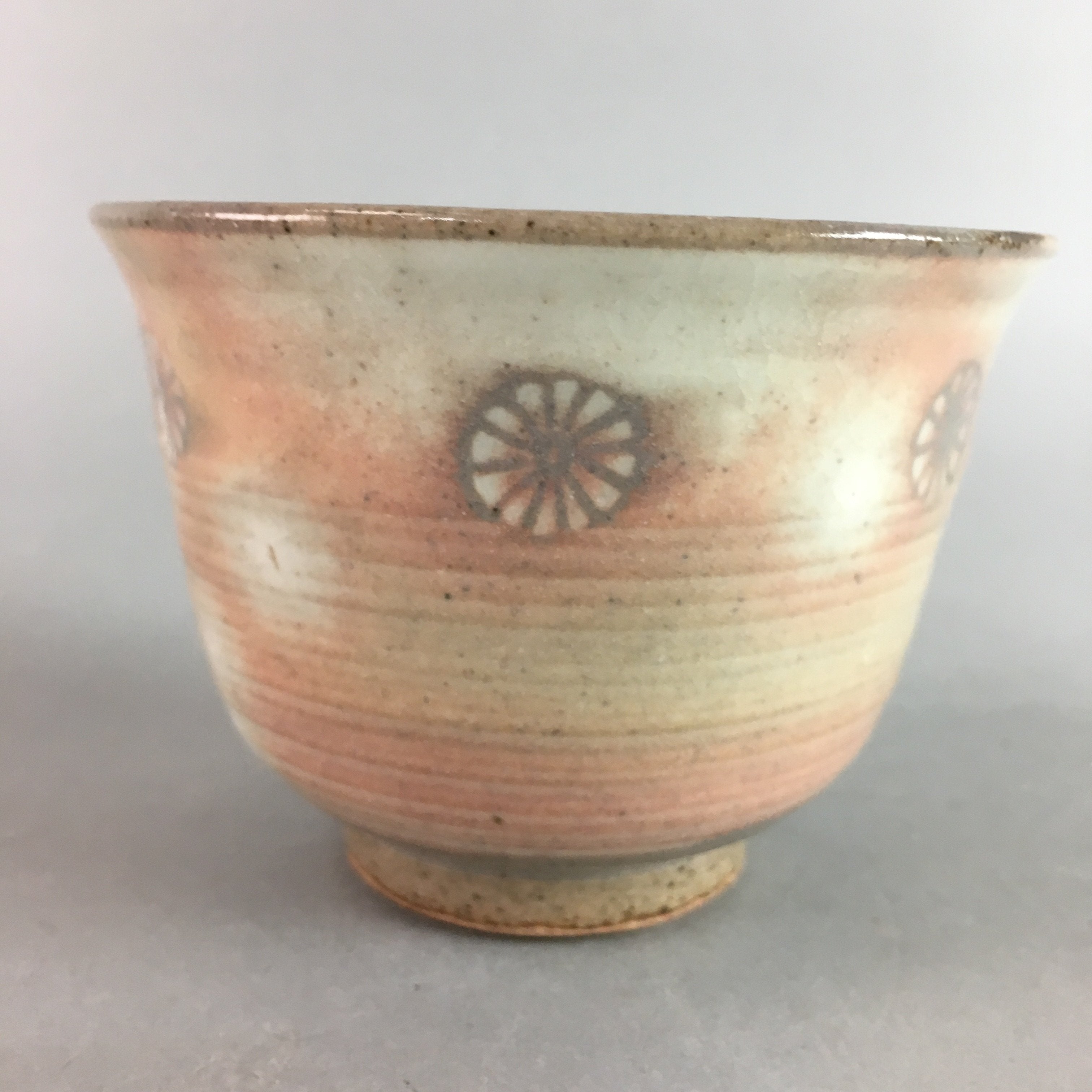 Japanese Ceramic Teacup Vtg Kohiki Pottery White Clay Pink Yunomi Sencha PT614