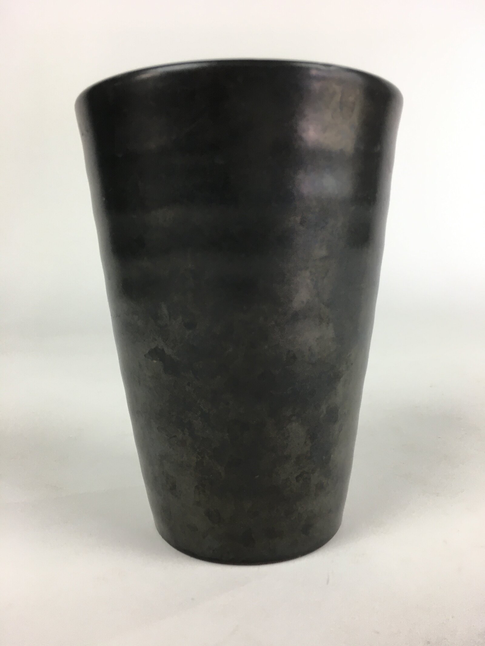 Japanese Ceramic Teacup Yunomi Vtg Pottery Black Yakimono Sencha PP925