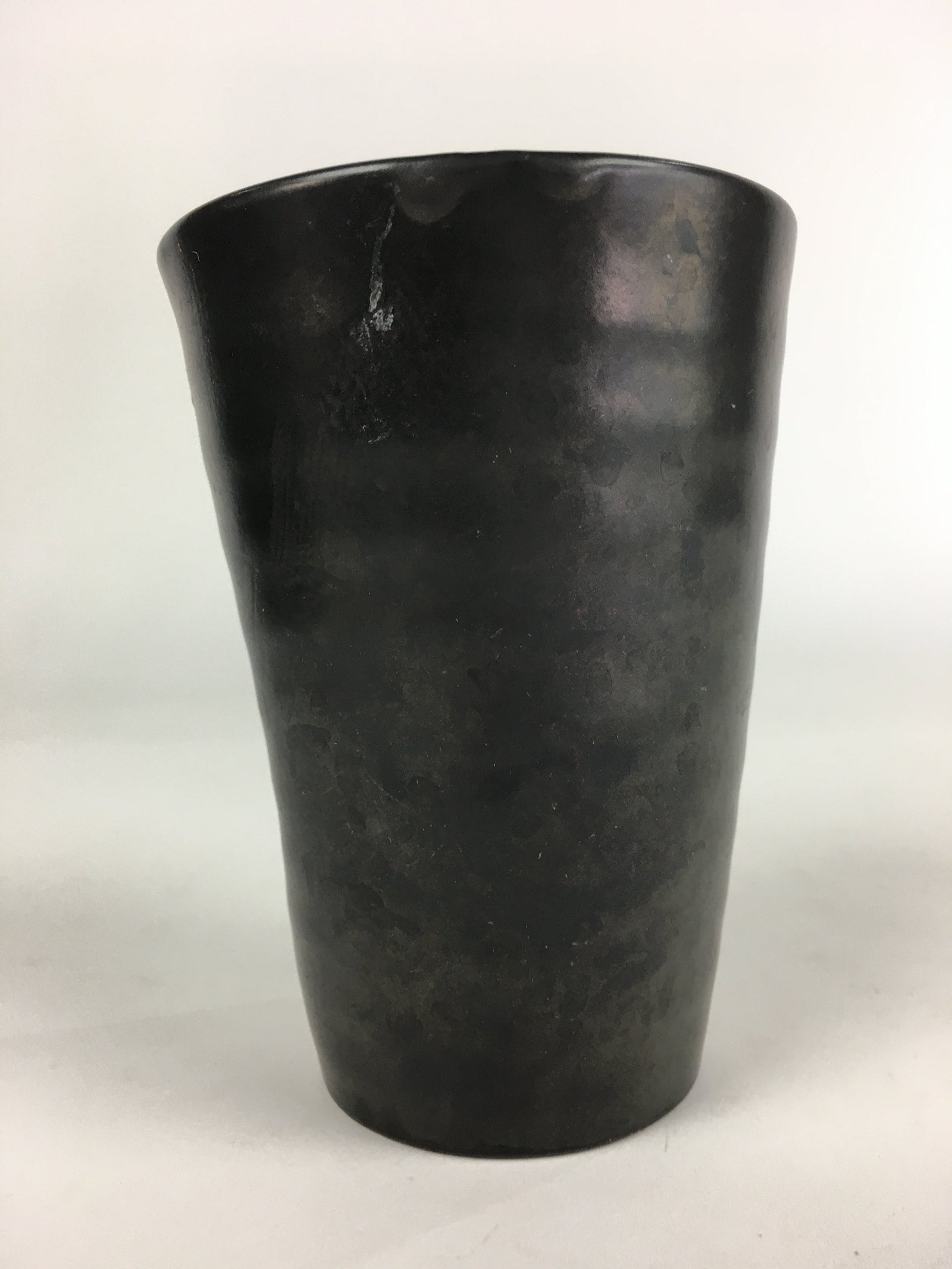 Japanese Ceramic Teacup Yunomi Vtg Pottery Black Yakimono Sencha PP925