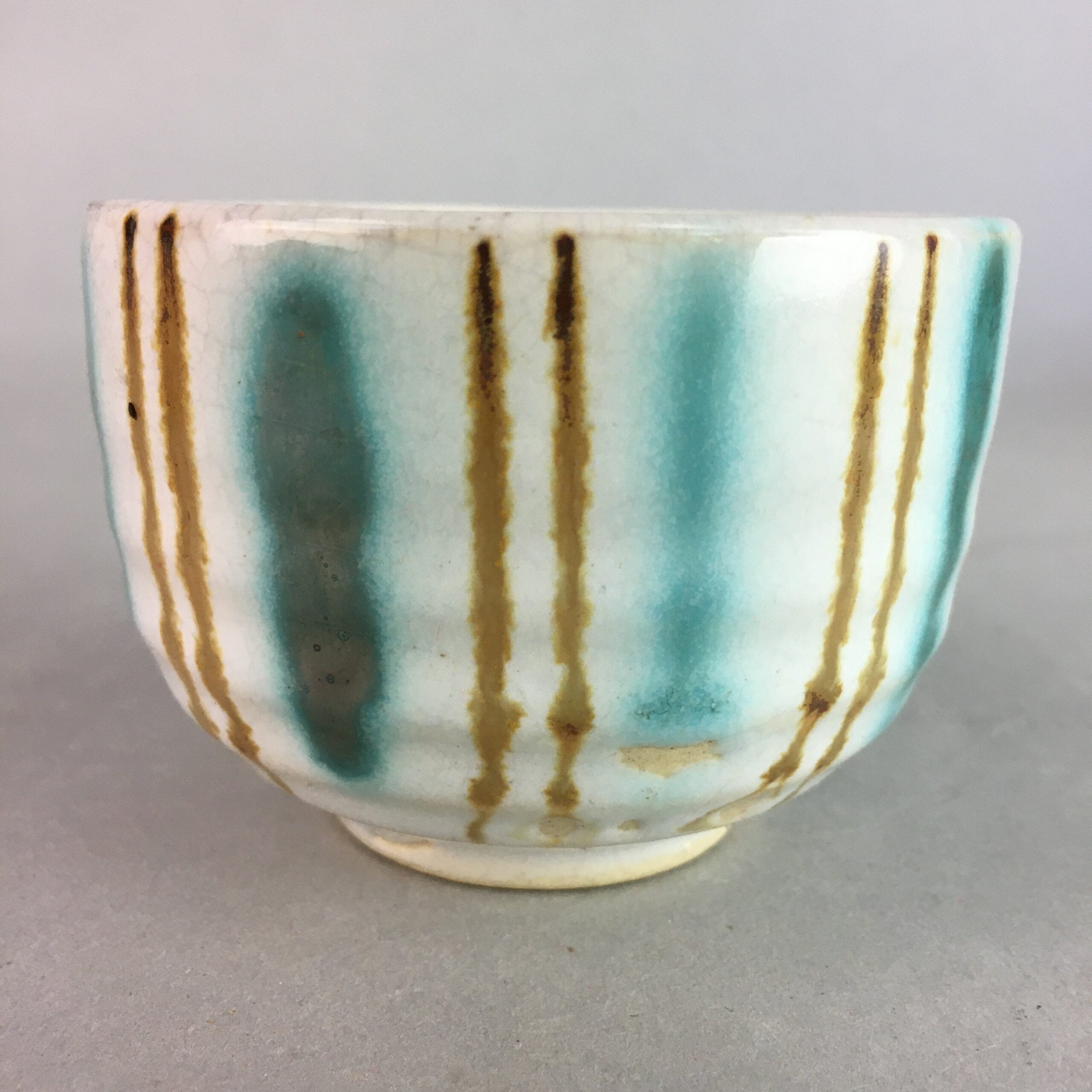 Japanese Ceramic Teacup Yunomi Vtg Pottery Green Brown White Sencha TC112