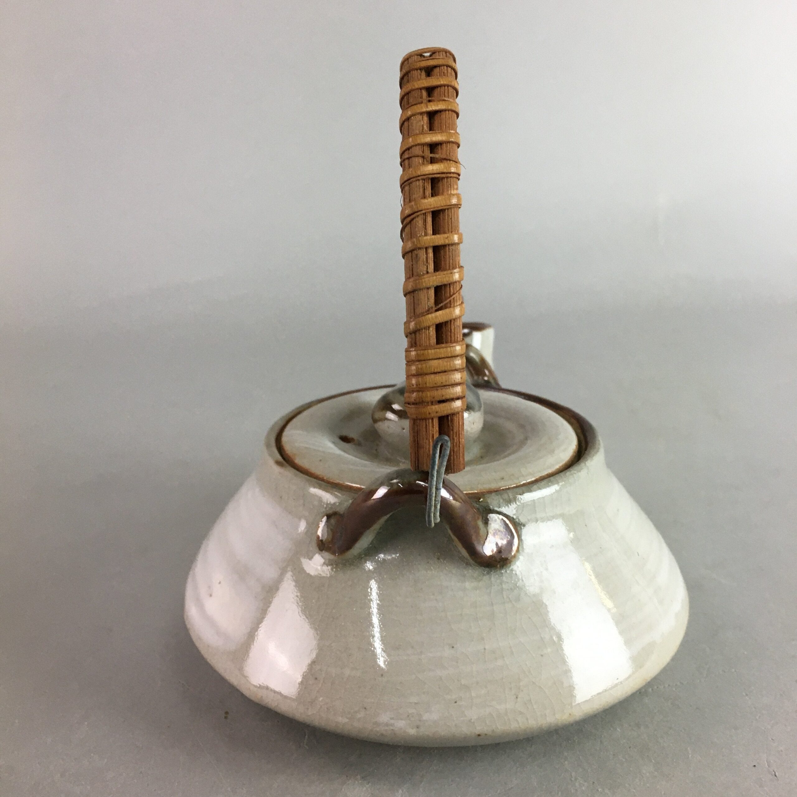 Japanese Ceramic Teapot Vtg Pottery Kyusu Gray Brush Mark White Sencha PT958