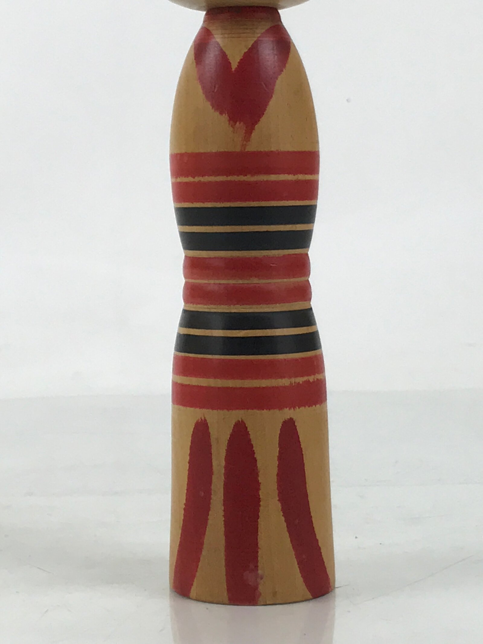 Japanese Classic Wooden Kokeshi Doll Vtg Hair Hime Cut Red Black Kimono KF739