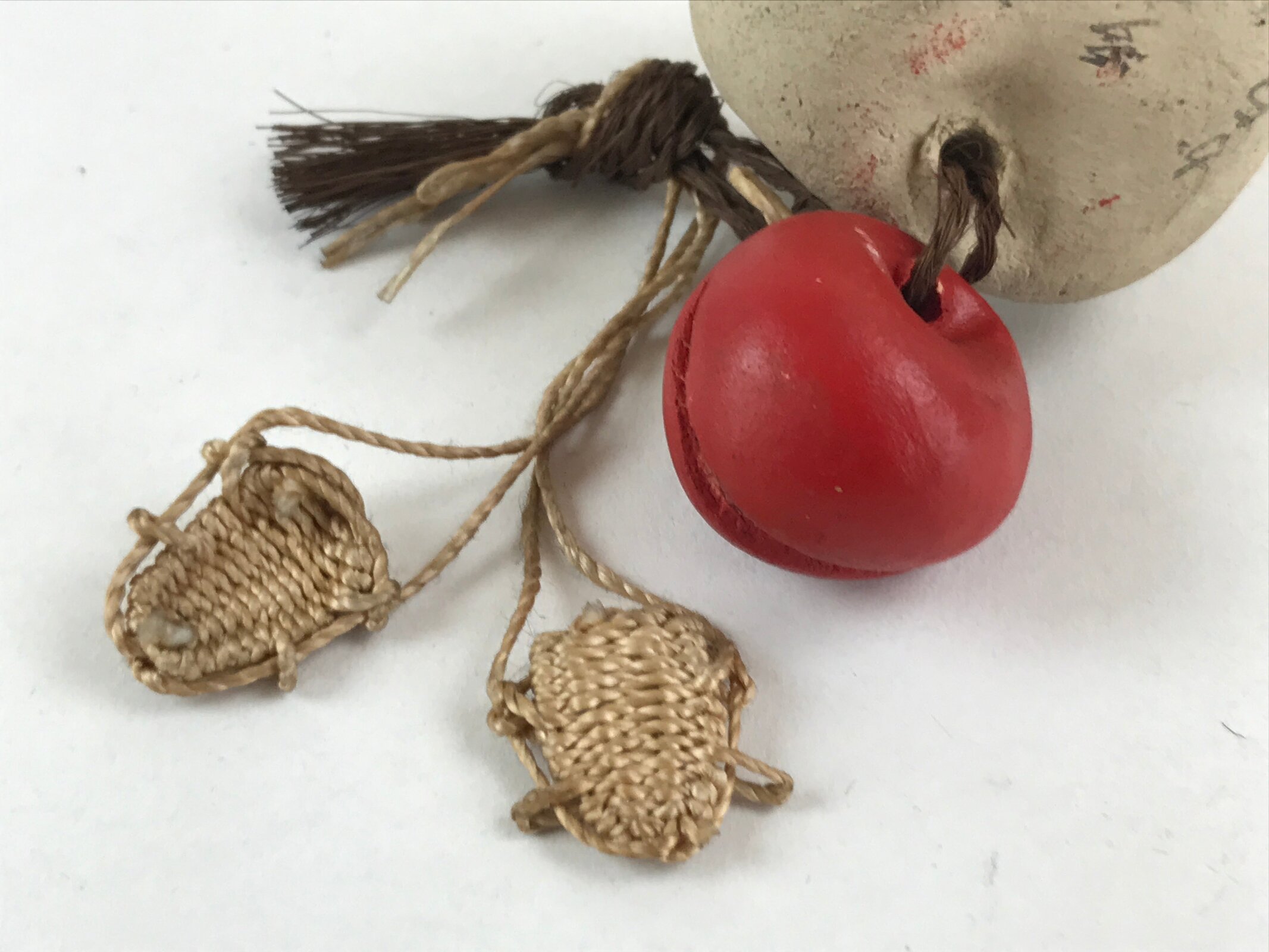 Japanese Clay Bell Dorei Tsuchi-Suzu Vtg Top Kanji White Amulet DR480