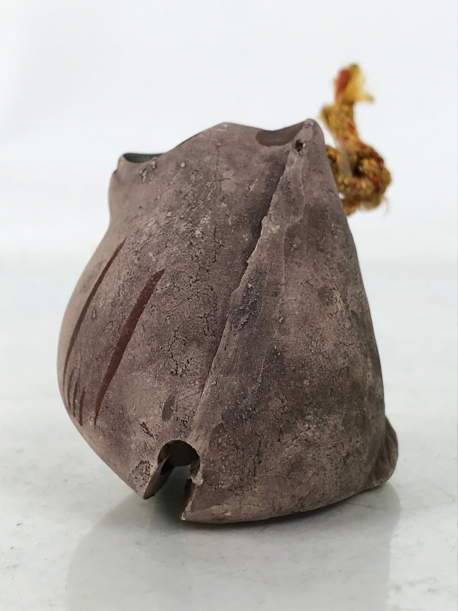 Japanese Clay Bell Dorei Vtg Tsuchi-Suzu Tanuki Raccoon Dog Brown Round DR594