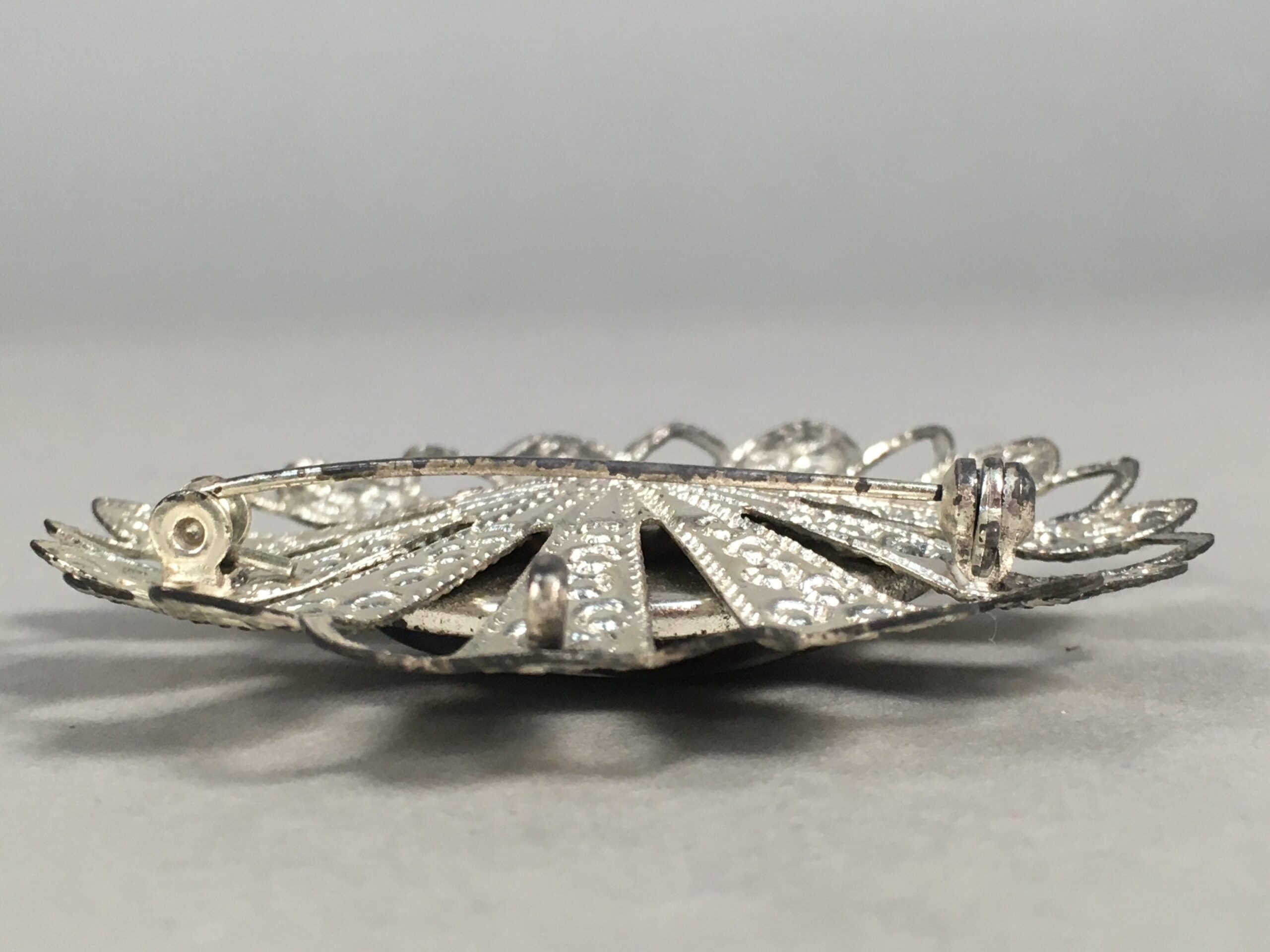 Japanese Cloisonne Brooch Vtg Metal Glass Pin Badge Flower JK95