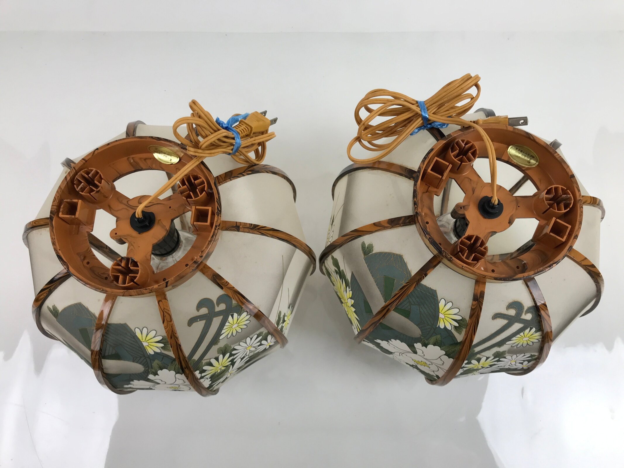 Japanese Electric Lantern Pair Vtg 3 Legs Standing Chochin Obon Festival LT82