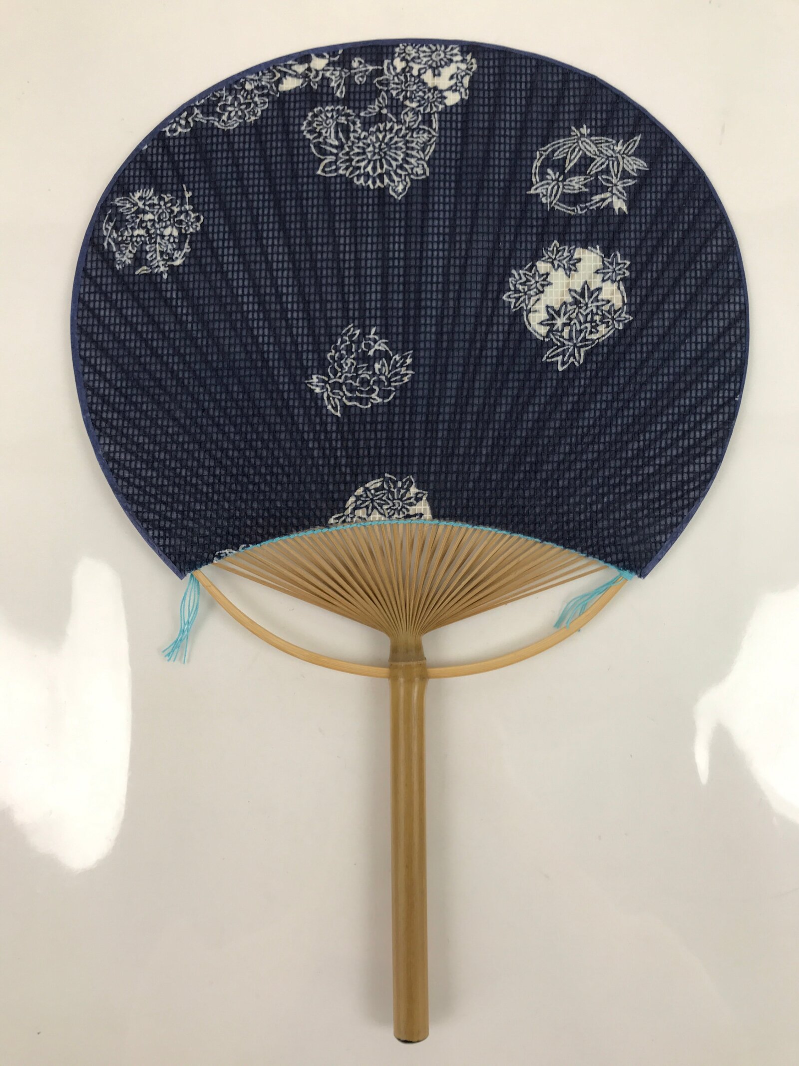 Japanese Fabric Fan Uchiwa Vtg Bamboo Round Paper Back Seasonal Flower Blue U138