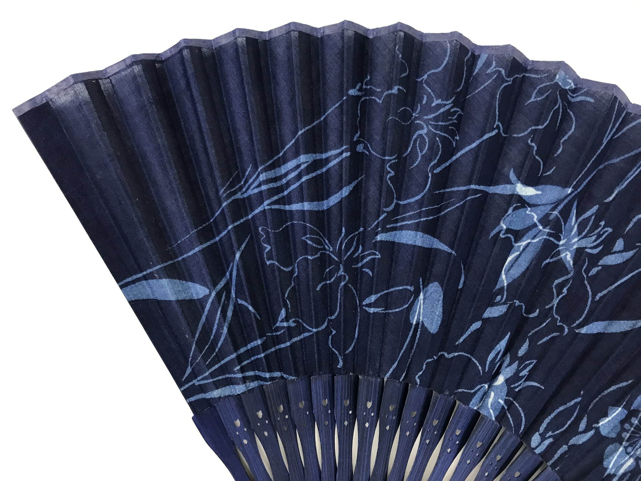 Japanese Fabric Folding Fan Sensu Vtg Bamboo Frame Blue Cherry Blossom Iris 5D5