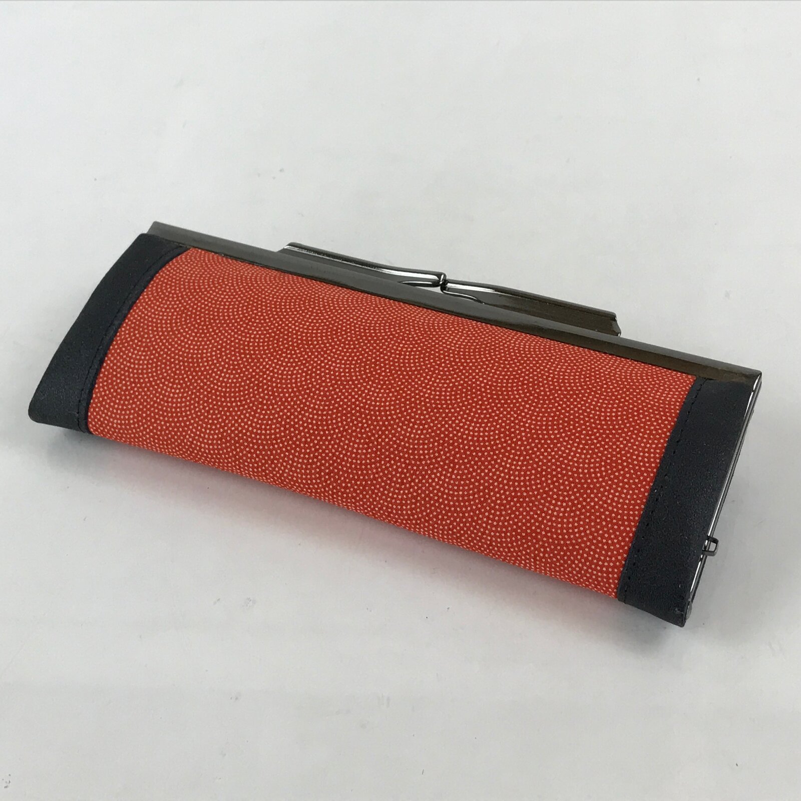 Japanese Fabric Purse Pencil Case Clasp Vtg Red Kyokomon Two Sections KB60