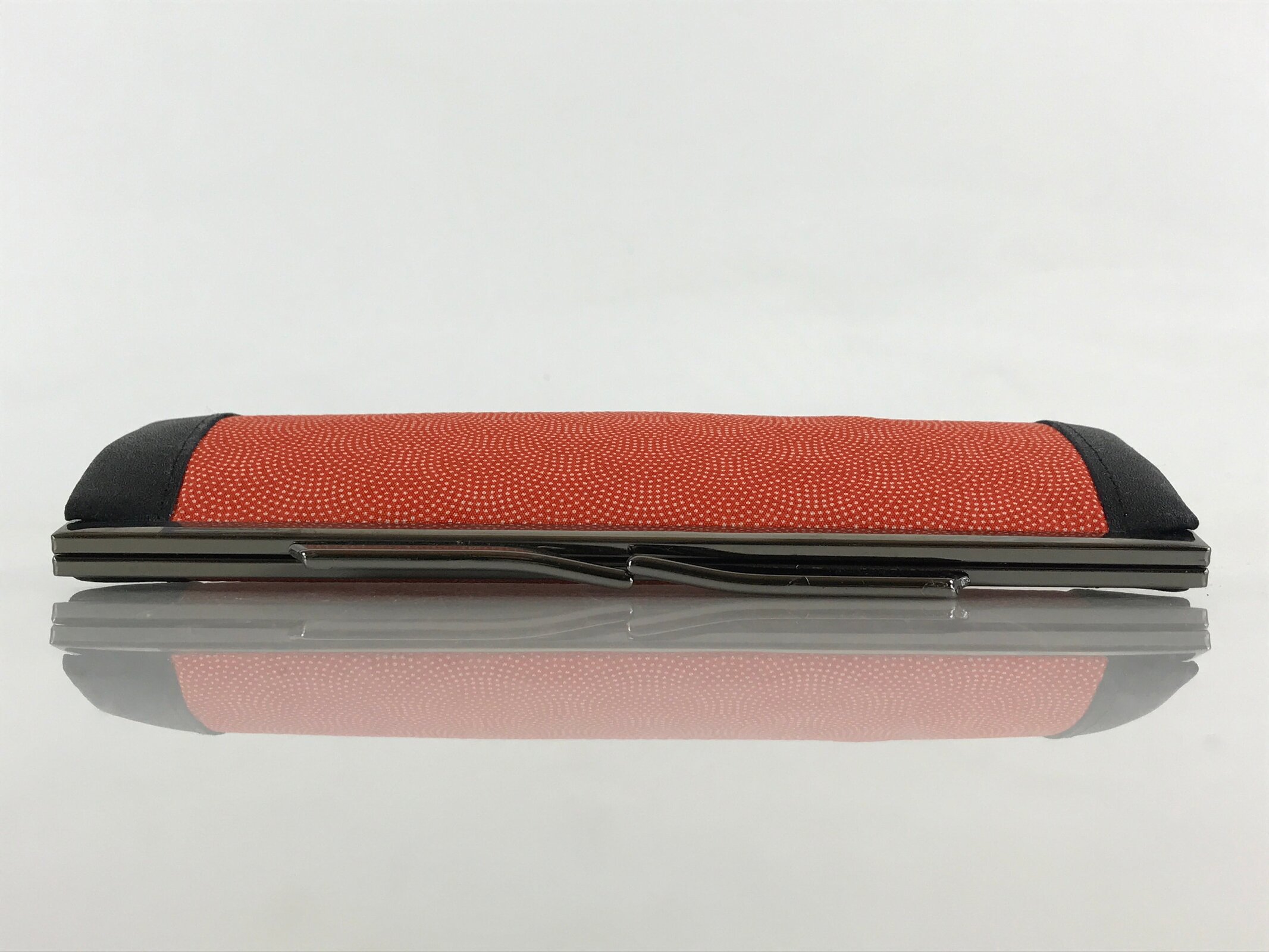 Japanese Fabric Purse Pencil Case Clasp Vtg Red Kyokomon Two Sections KB60