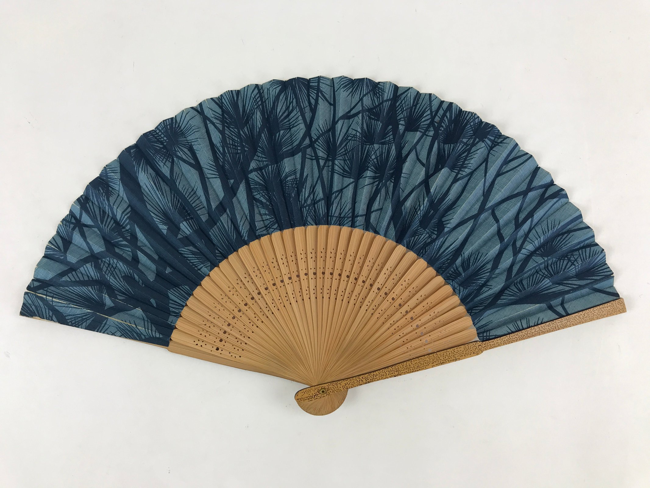 Japanese Folding Fan Sensu Bamboo Frame Pine Trees Matsu Blue Light Blue 4D666