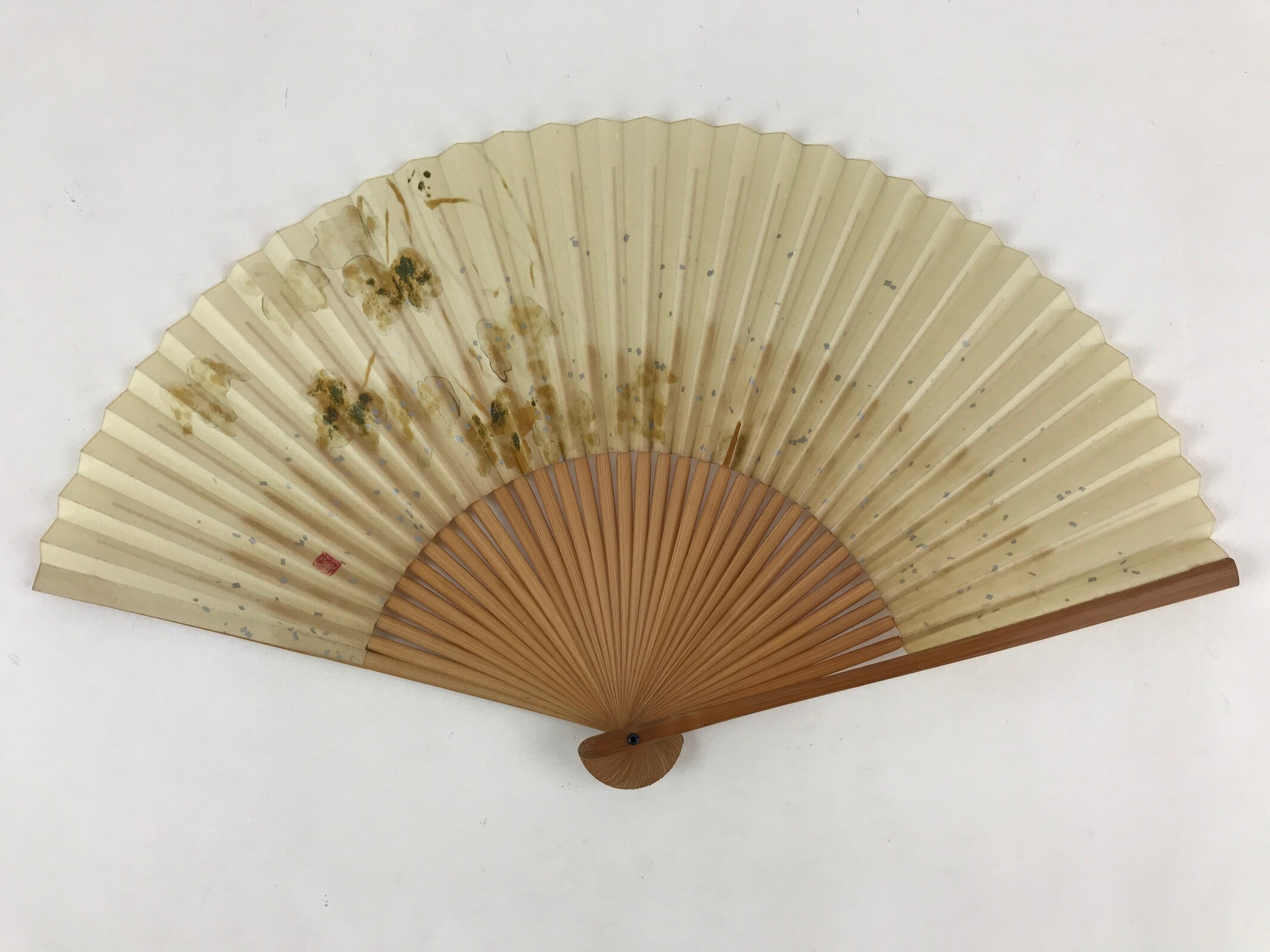 Japanese Folding Fan Sensu Vtg Bamboo Frame Flowers Red Seal Beige 4D685