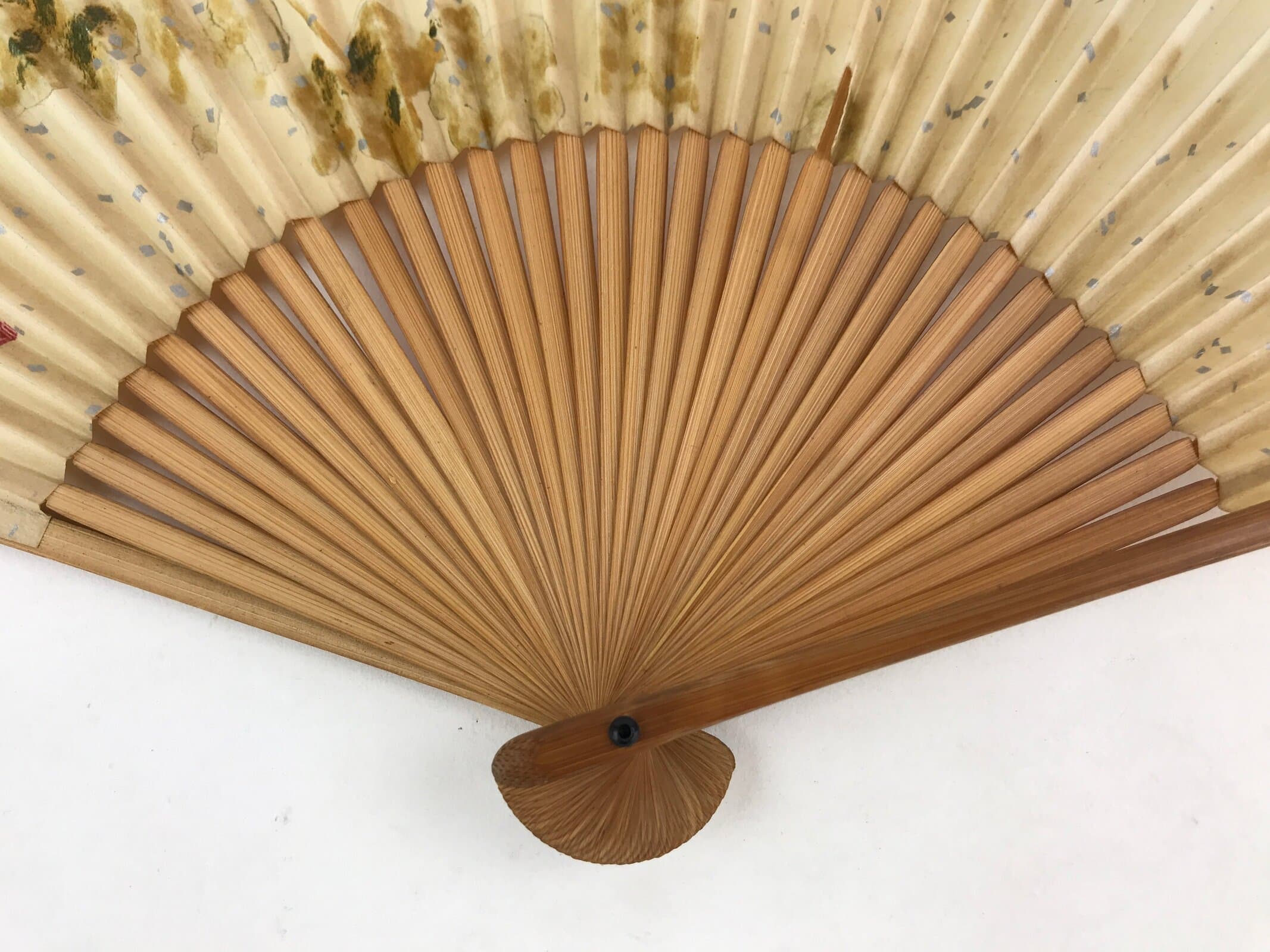 Japanese Folding Fan Sensu Vtg Bamboo Frame Flowers Red Seal Beige 4D685