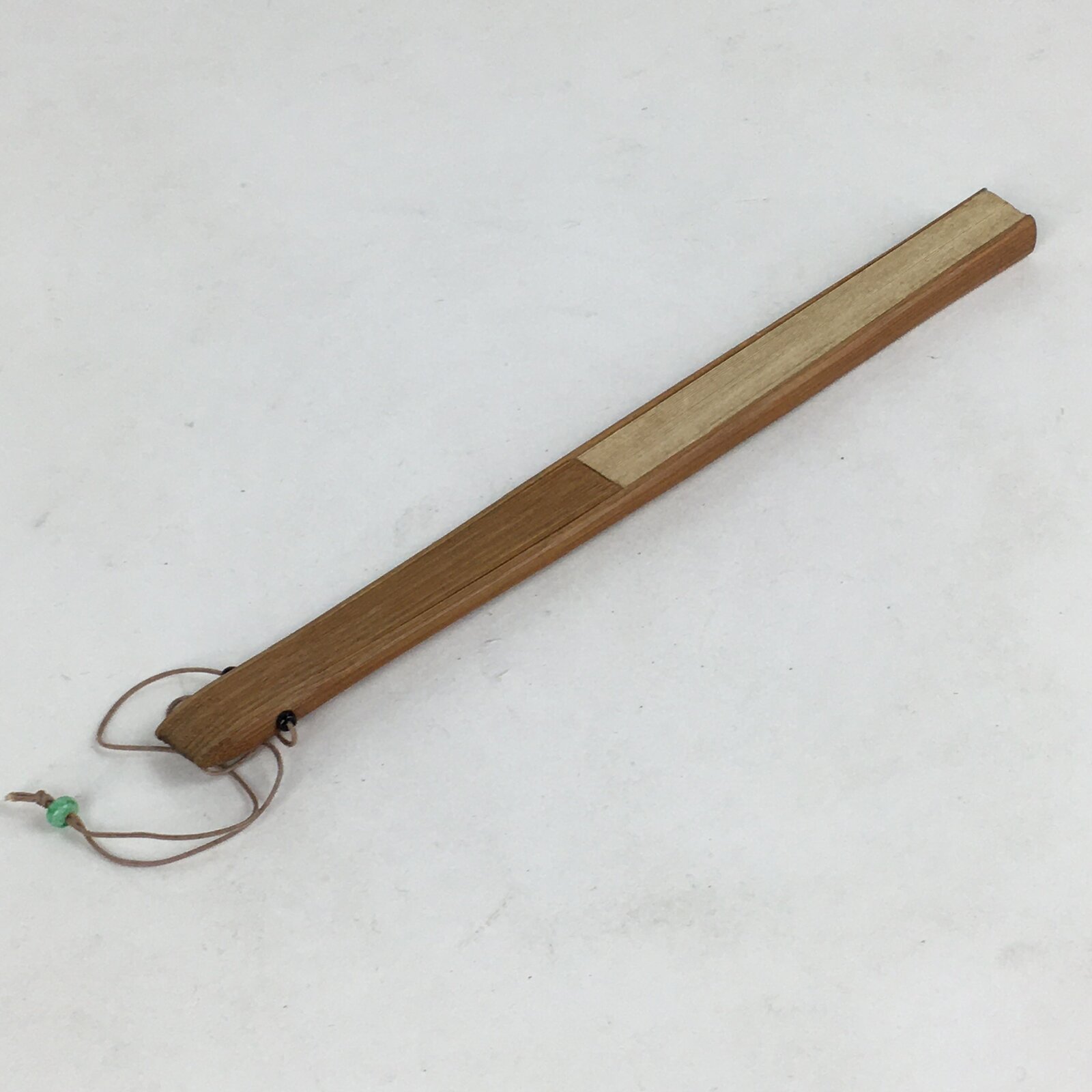 Japanese Folding Fan Vtg Sensu Bamboo Frame Paper Gold White Bamboo 4D576