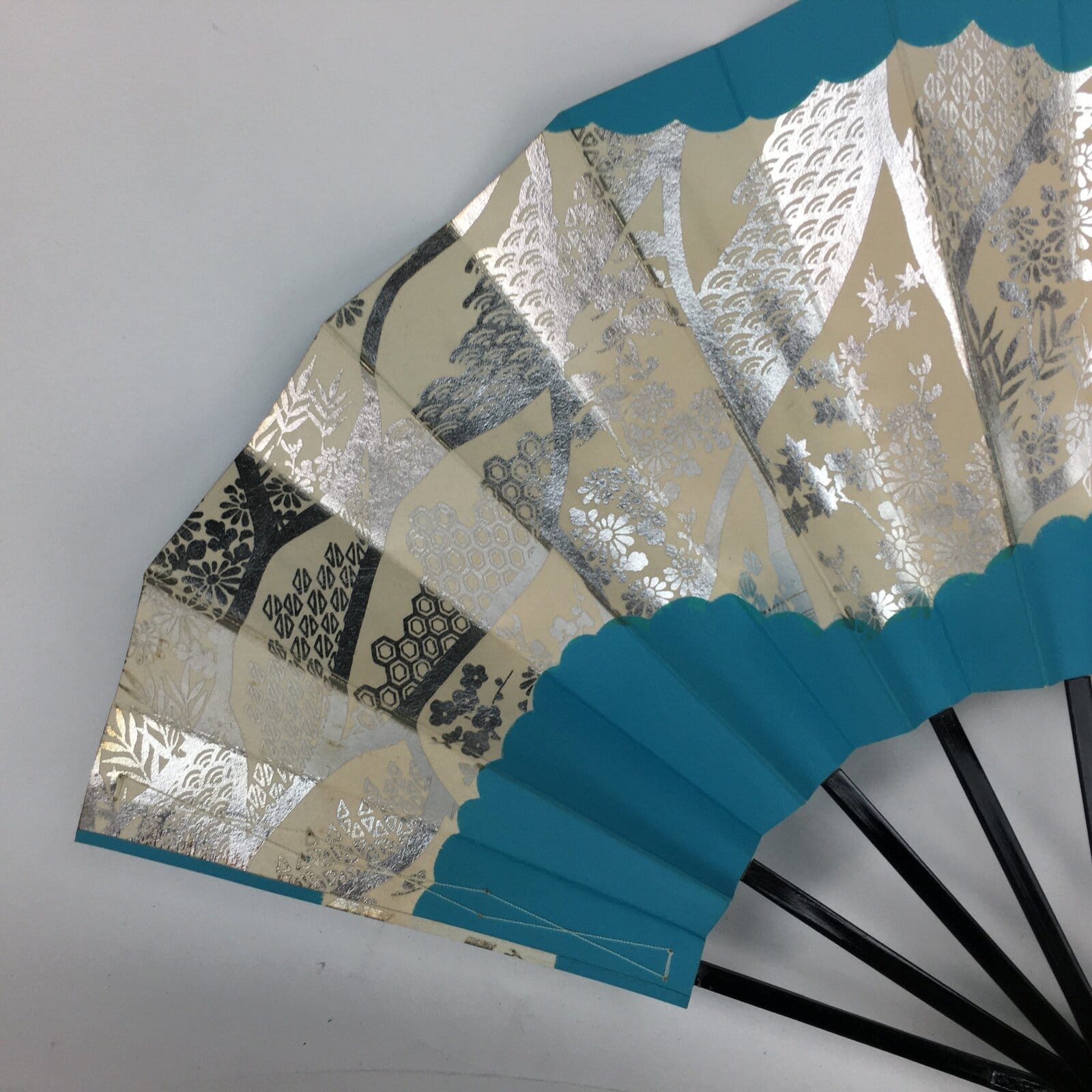 Japanese Folding Fan Vtg Sensu Paper Bamboo Frame Light Blue Silver 4D486