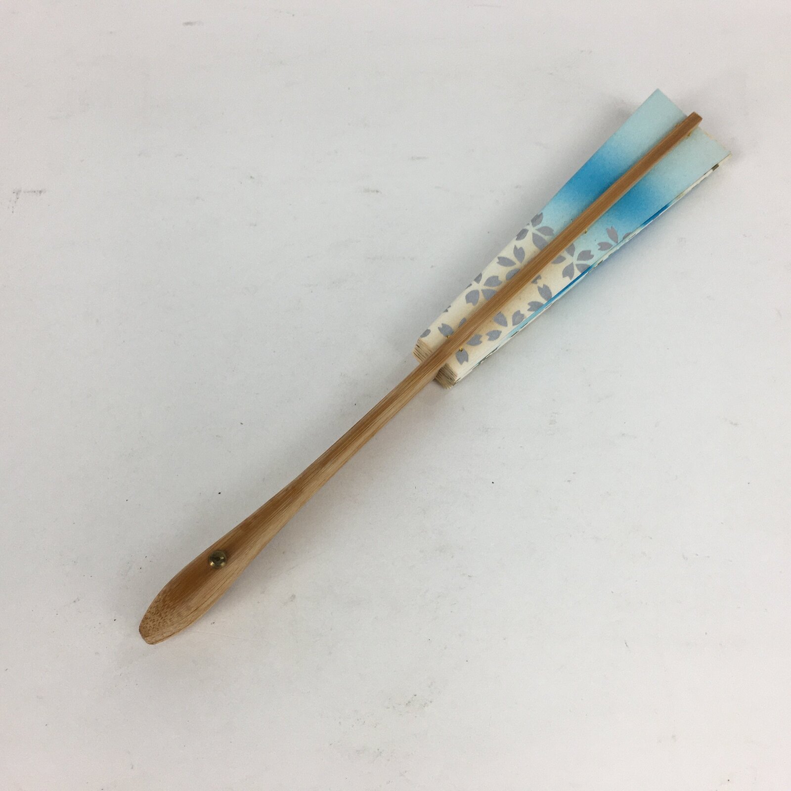 Japanese Folding Fan Vtg Sensu Paper Bamboo Frame Light Blue Silver 4D487