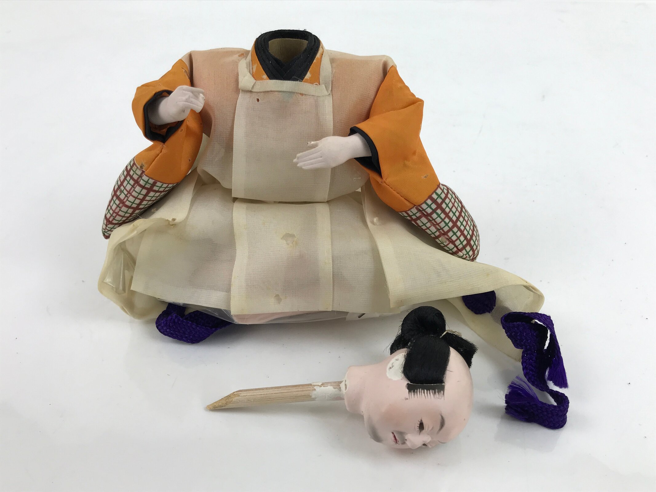 Japanese Girl Festival Court Angry Man Servant Doll Hina Matsuri Wood Silk ID572