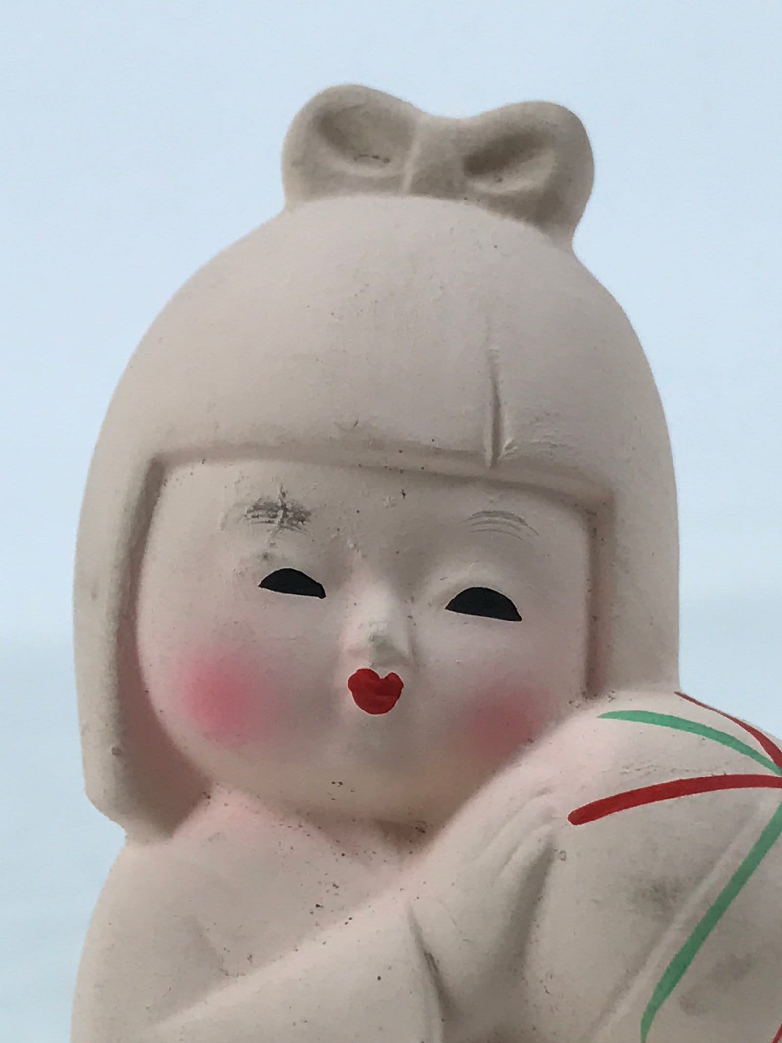 Japanese Girl Playing Ball Clay Doll Vtg Ningyo Figurine Kimono Pink ST44