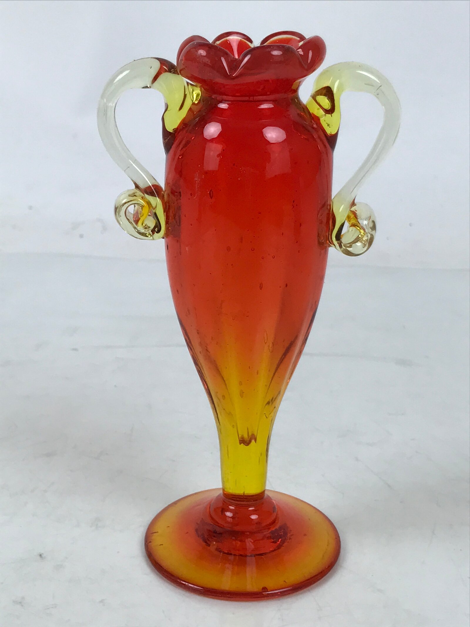 Japanese Glass Flower Vase Vtg Kabin Red Ichirinzashi Translucent Handle FK199