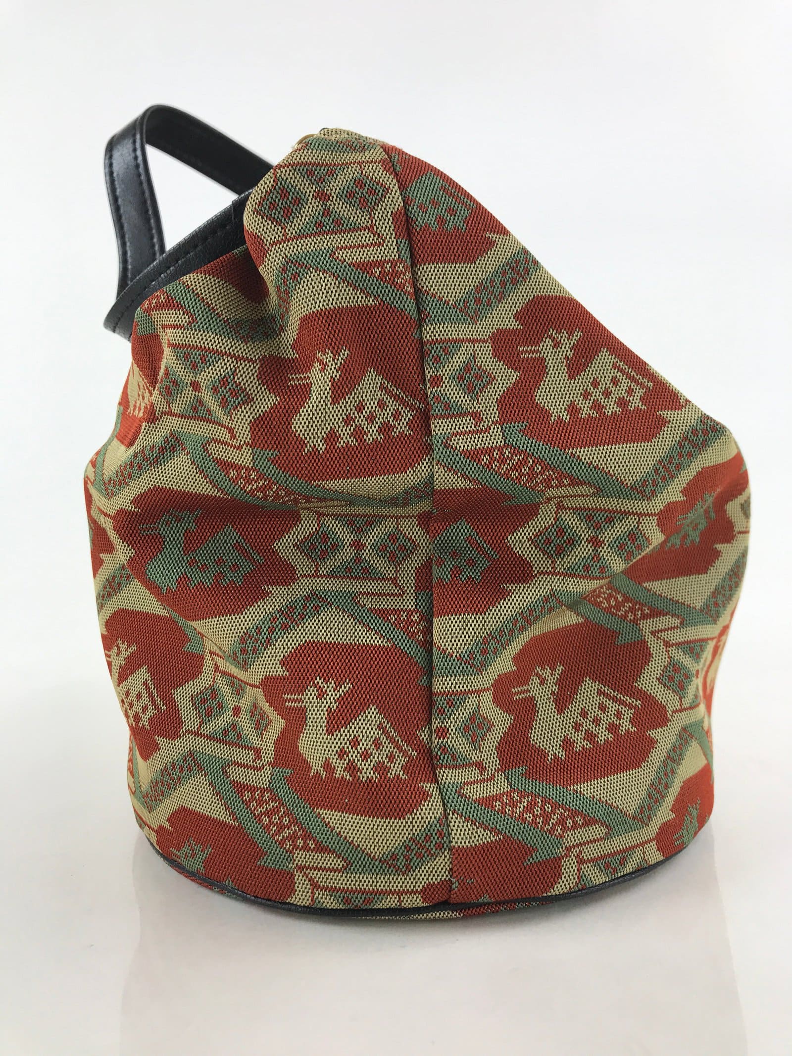 Japanese Handbag Type Portable Chair Kanza Koshikake Lightweight Resin KB62