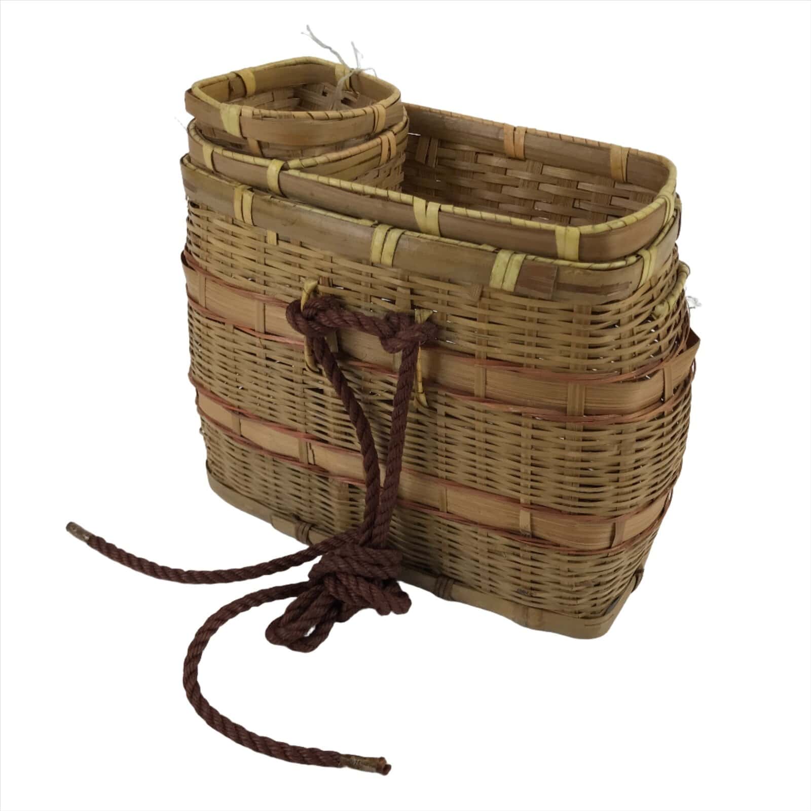 Japanese Handwoven Wooden Fishing Basket Vtg Kago Tsurikago Brown Lid B239