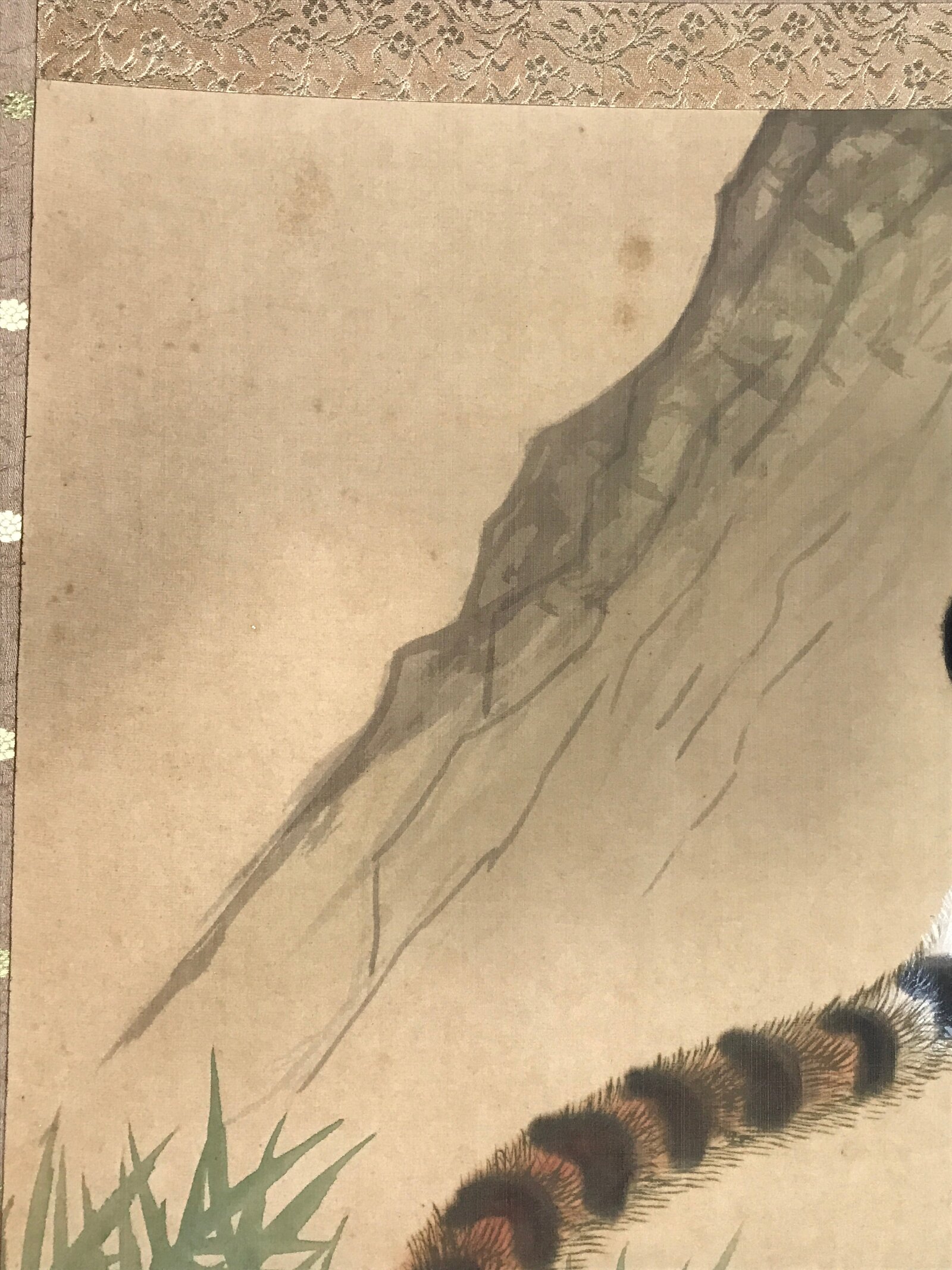 Japanese Hanging Scroll Kakejiku Vtg Fierce Tiger Orange Black Mountain Ink KJ90