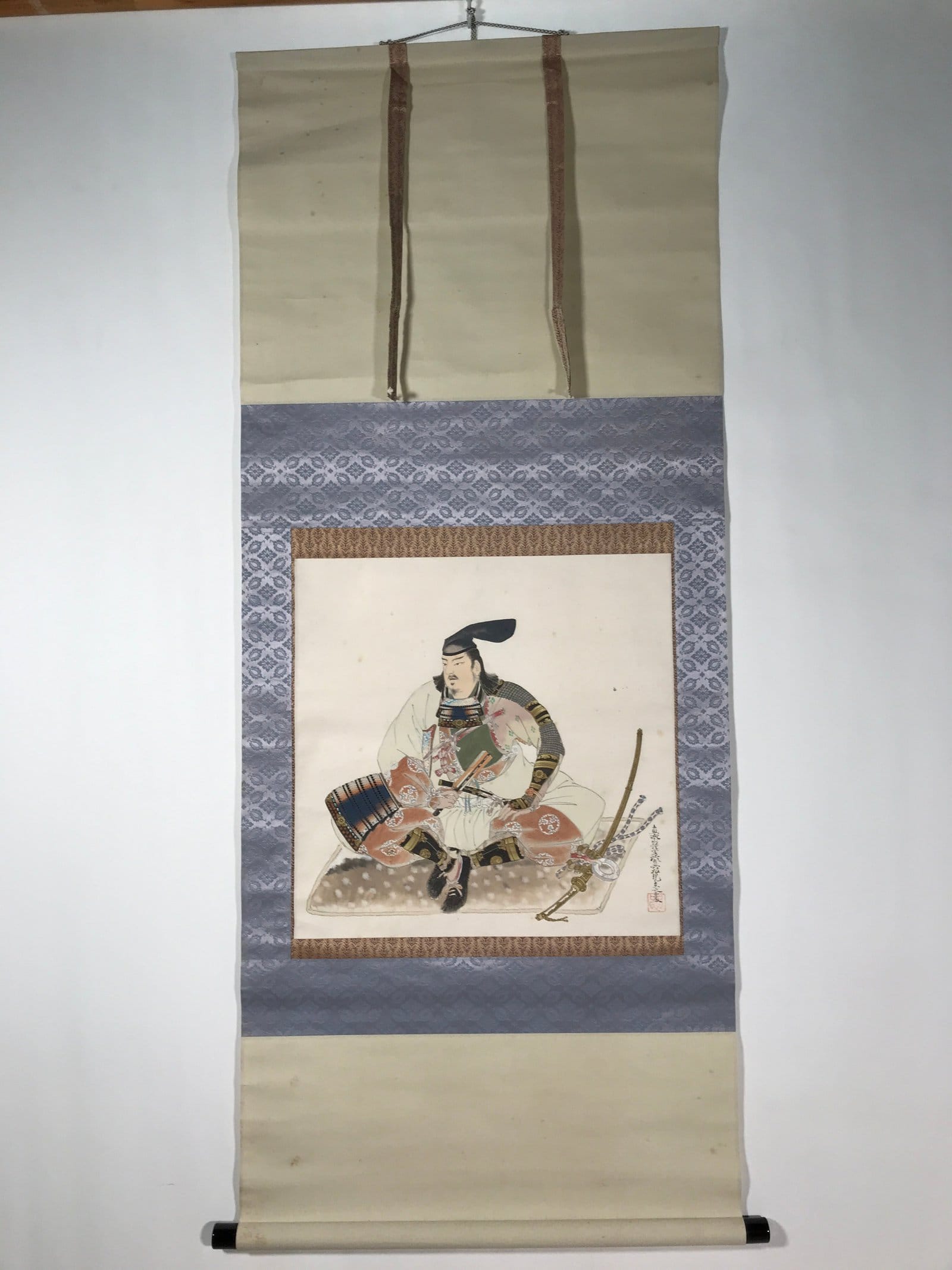 Japanese Hanging Scroll Kakejiku Vtg Samurai Sitting Kimono Sword Color KJ126