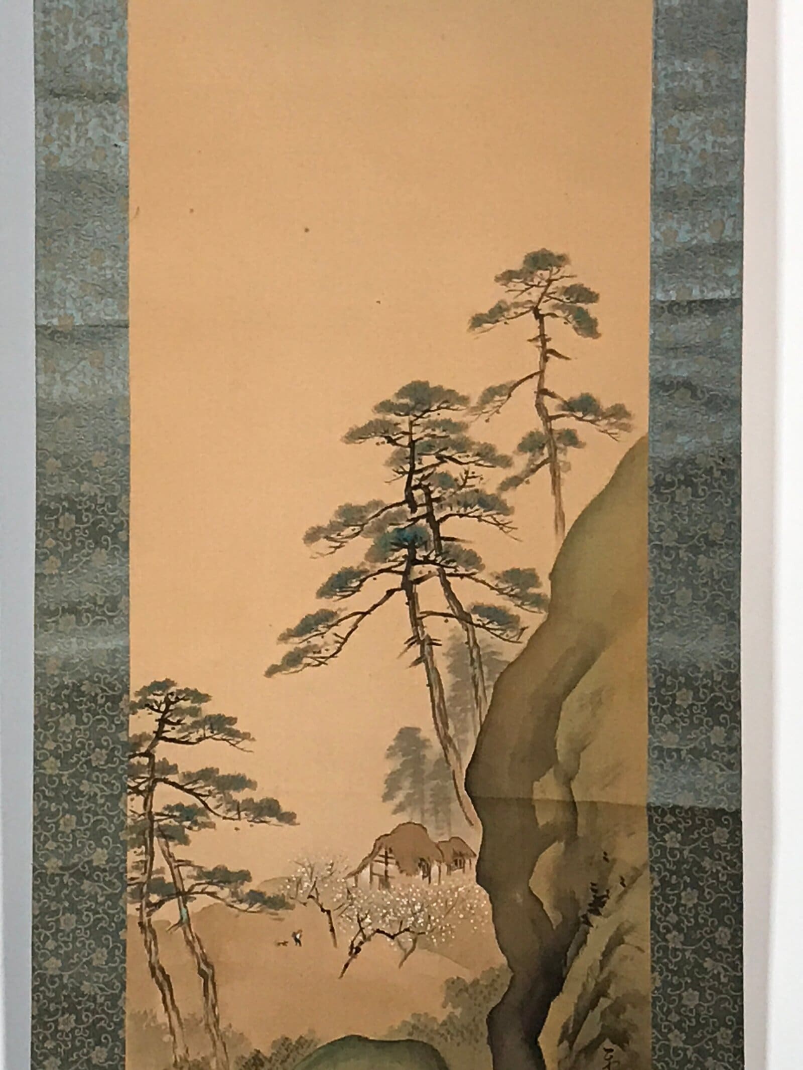 Japanese Hanging Scroll Spring Mountain Village Picture Kakejiku Kakemono SC795