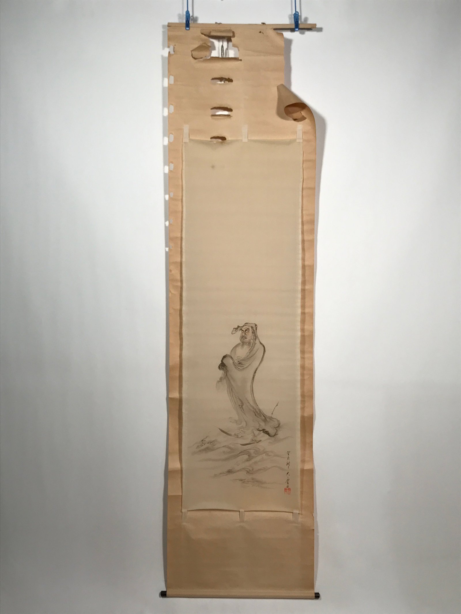 Japanese Hanging Scroll Vtg Bodhidharma Standing Buddhist Kakejiku SC945