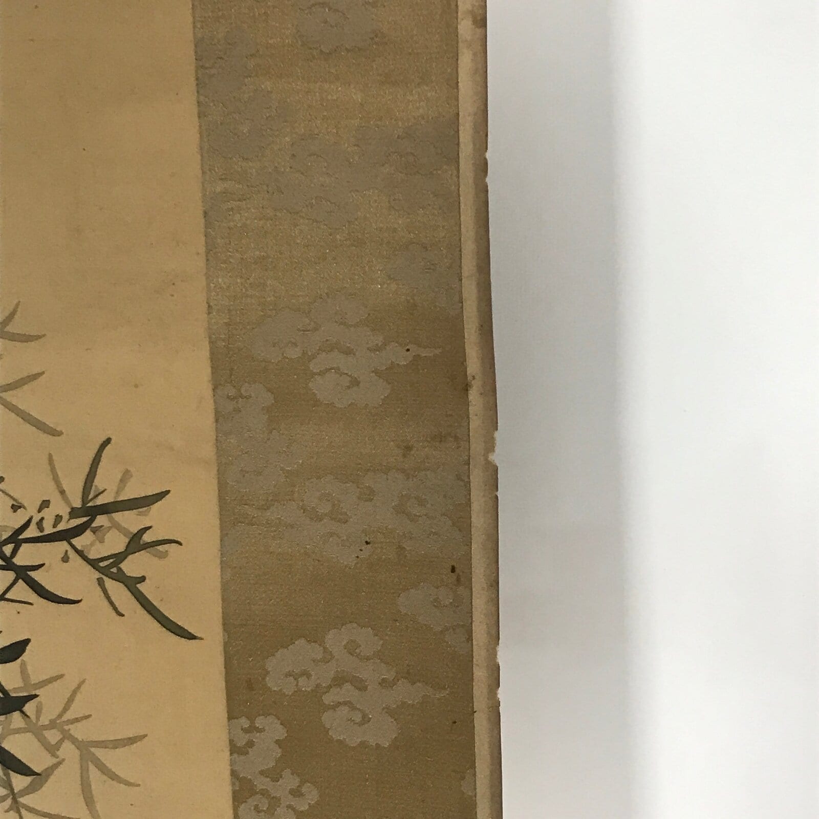 Japanese Hanging Scroll Vtg Kakejiku Kacho Bird Flowers Pink Green Yellow KJ43