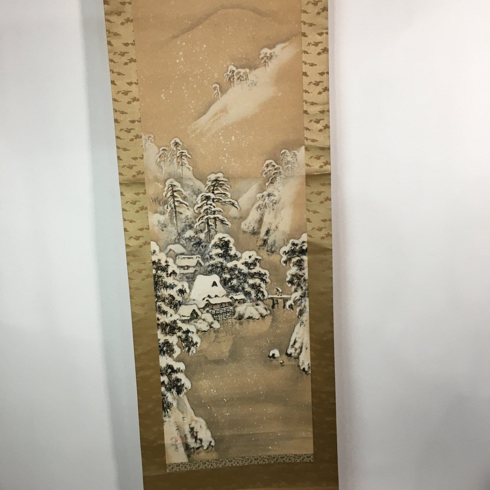 Japanese Hanging Scroll Vtg Kakejiku Kakemono Painting Snow Mountain SC601