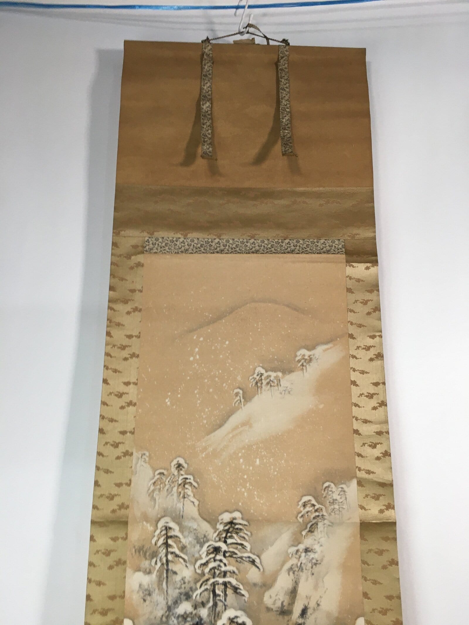 Japanese Hanging Scroll Vtg Kakejiku Kakemono Painting Snow Mountain SC601