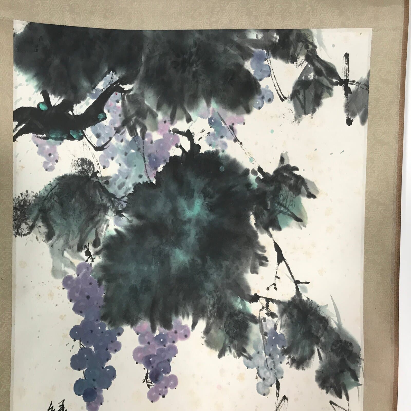 Japanese Hanging Scroll Vtg Kakejiku Vine Grapes Budo Plants Green Purple KJ41