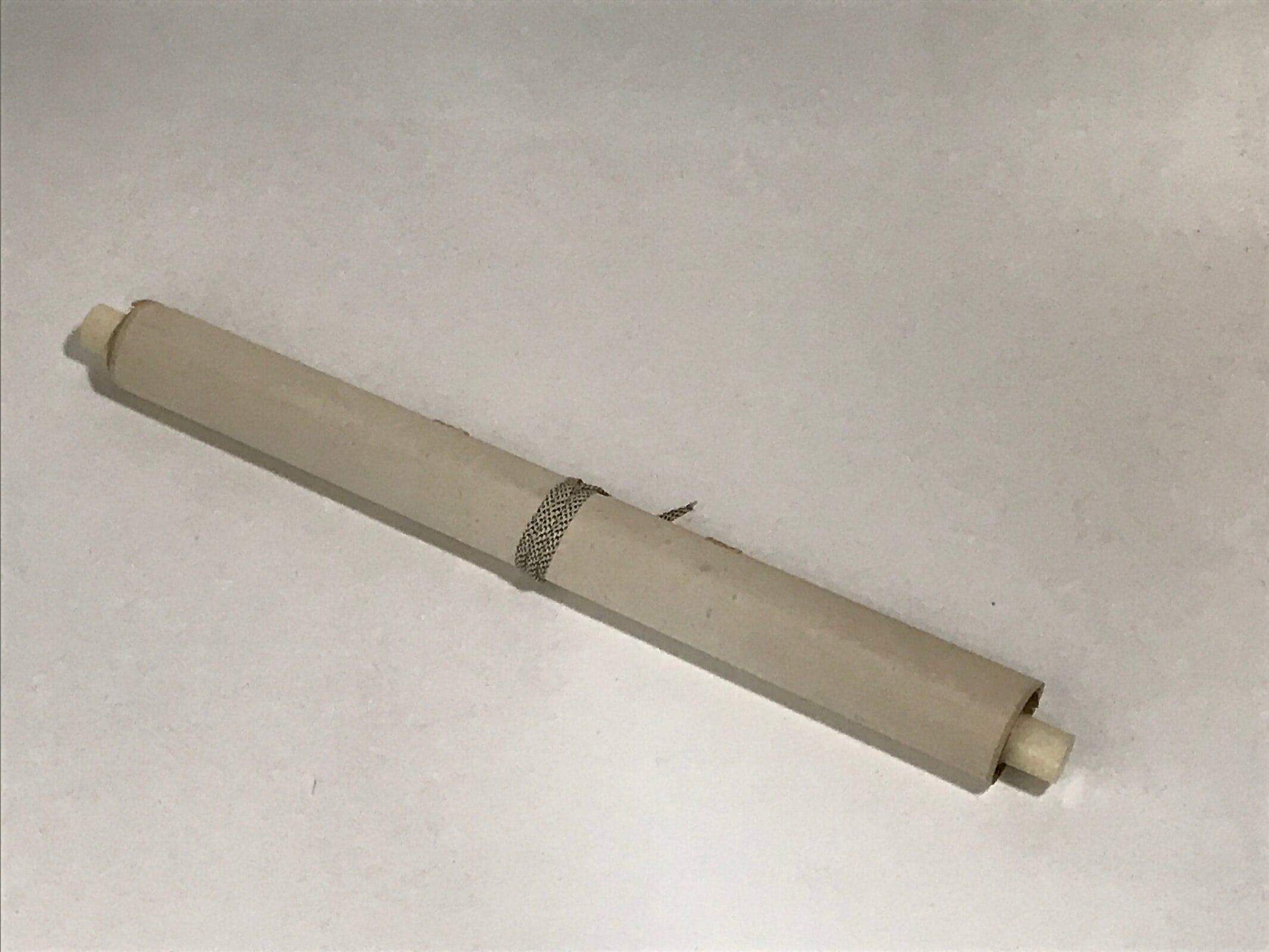 Japanese Hanging Scroll Vtg Three Flowers Pink Yellow White Kakejiku SC852