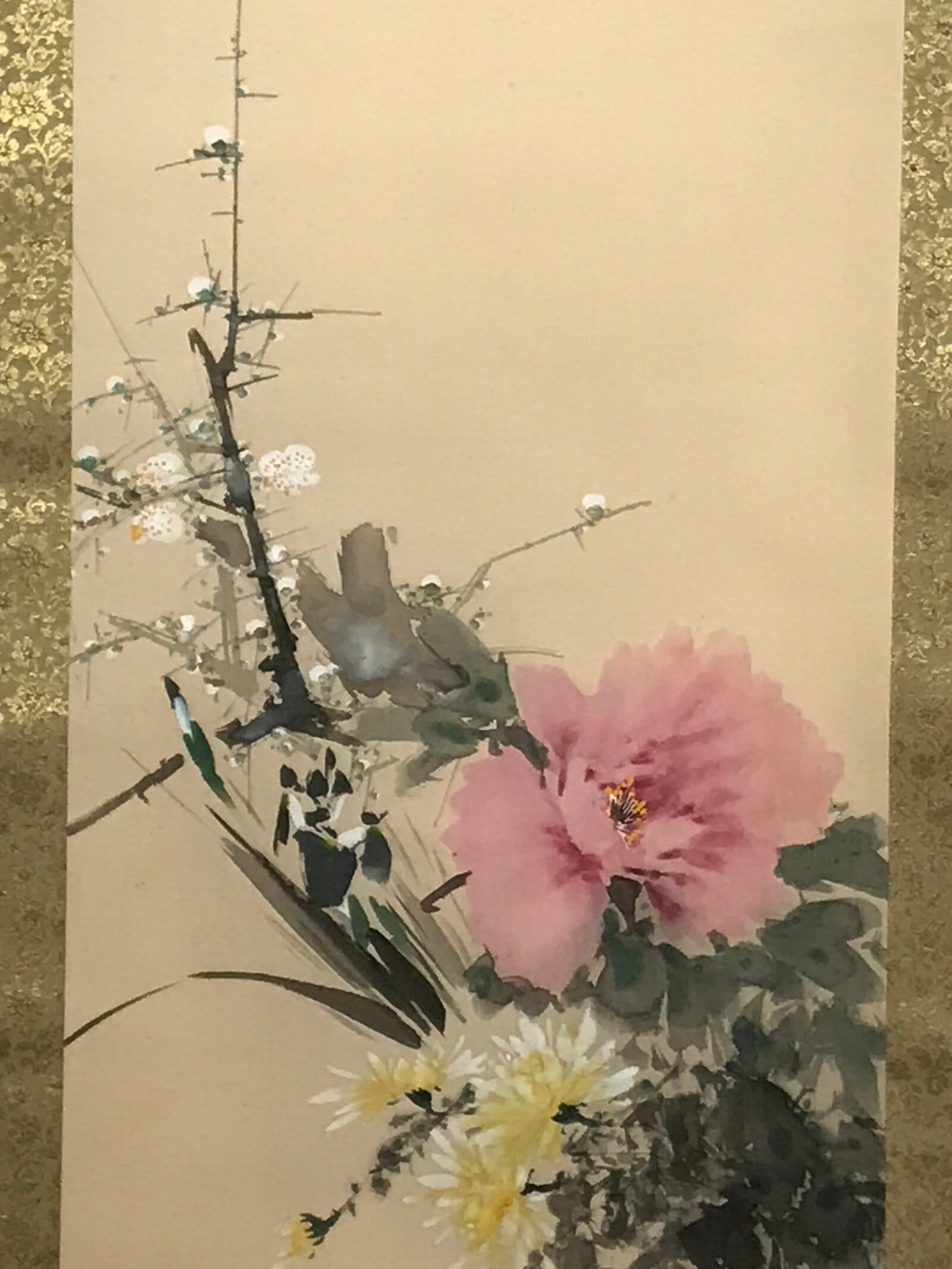 Japanese Hanging Scroll Vtg Three Flowers Pink Yellow White Kakejiku SC852