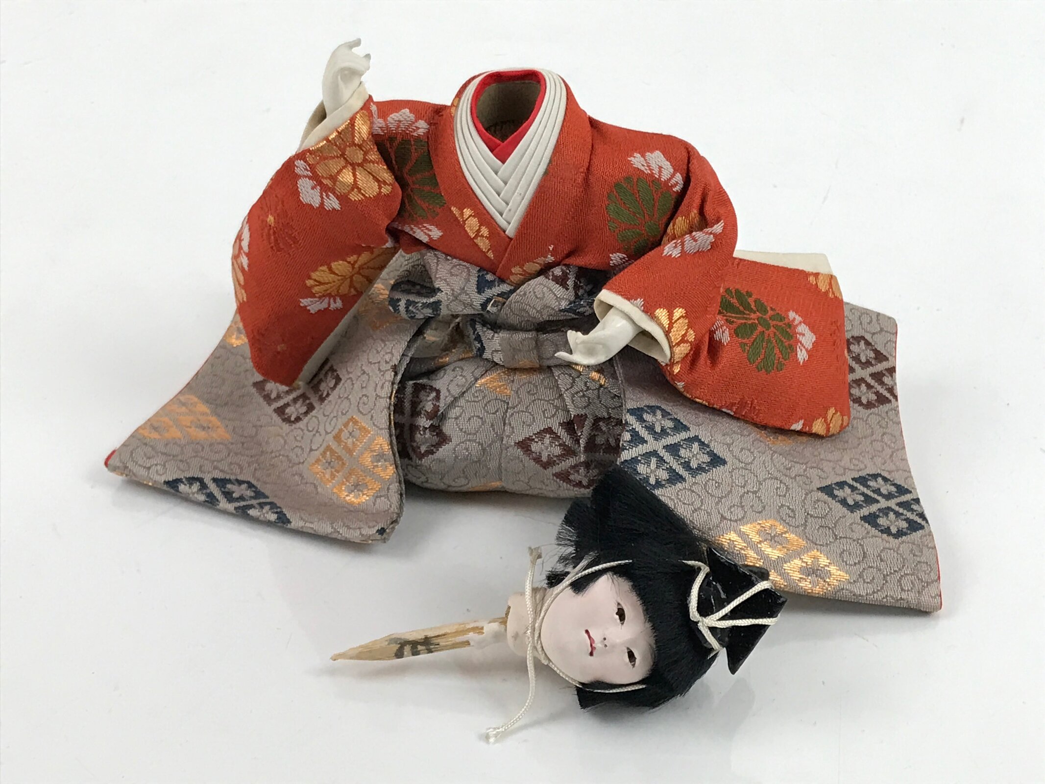 Japanese Hina Doll Girls Day Festival Musician Matsuri Wood Silk Kimono ID569