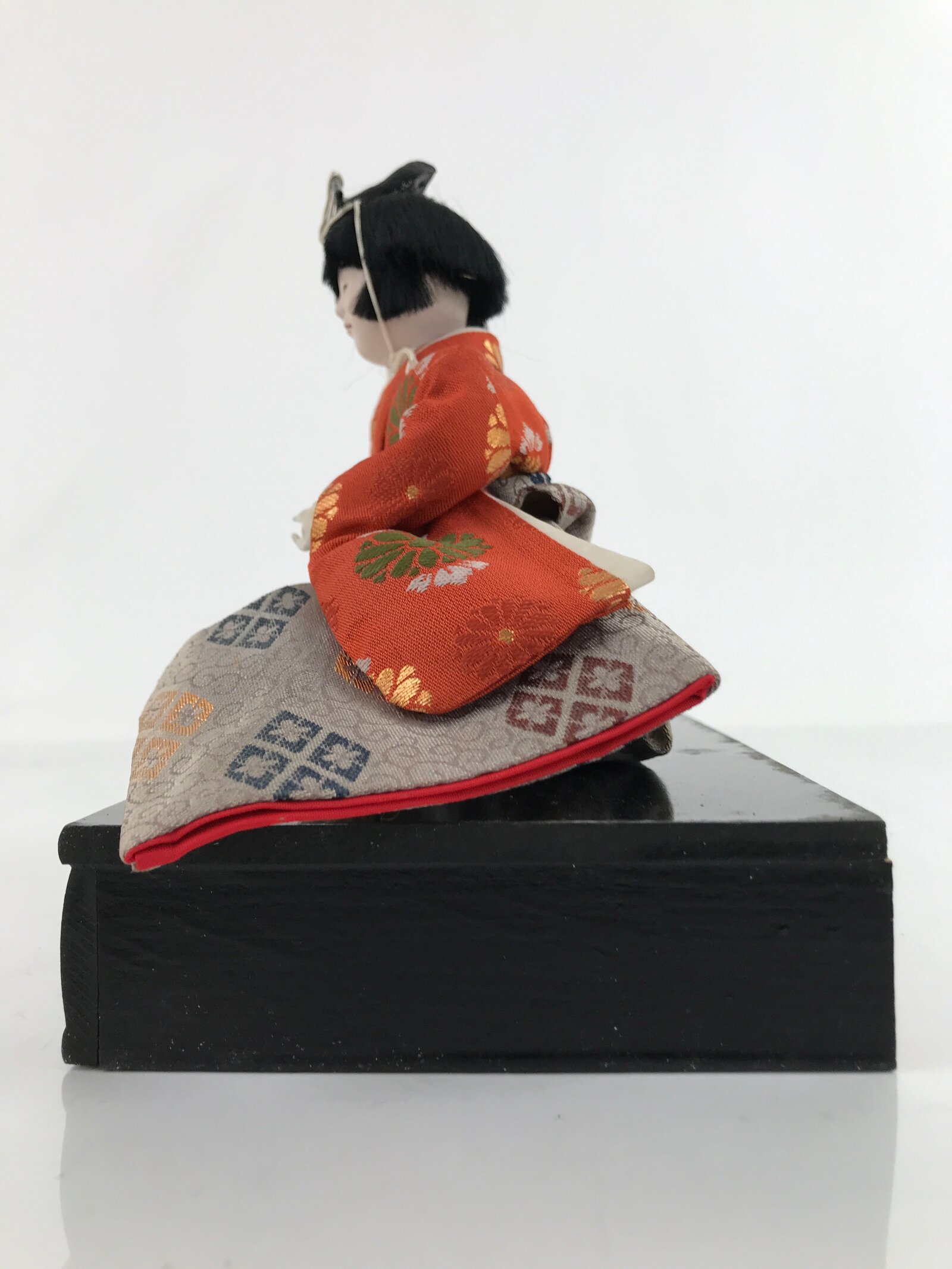 Japanese Hina Doll Girls Day Festival Musician Matsuri Wood Silk Kimono ID569