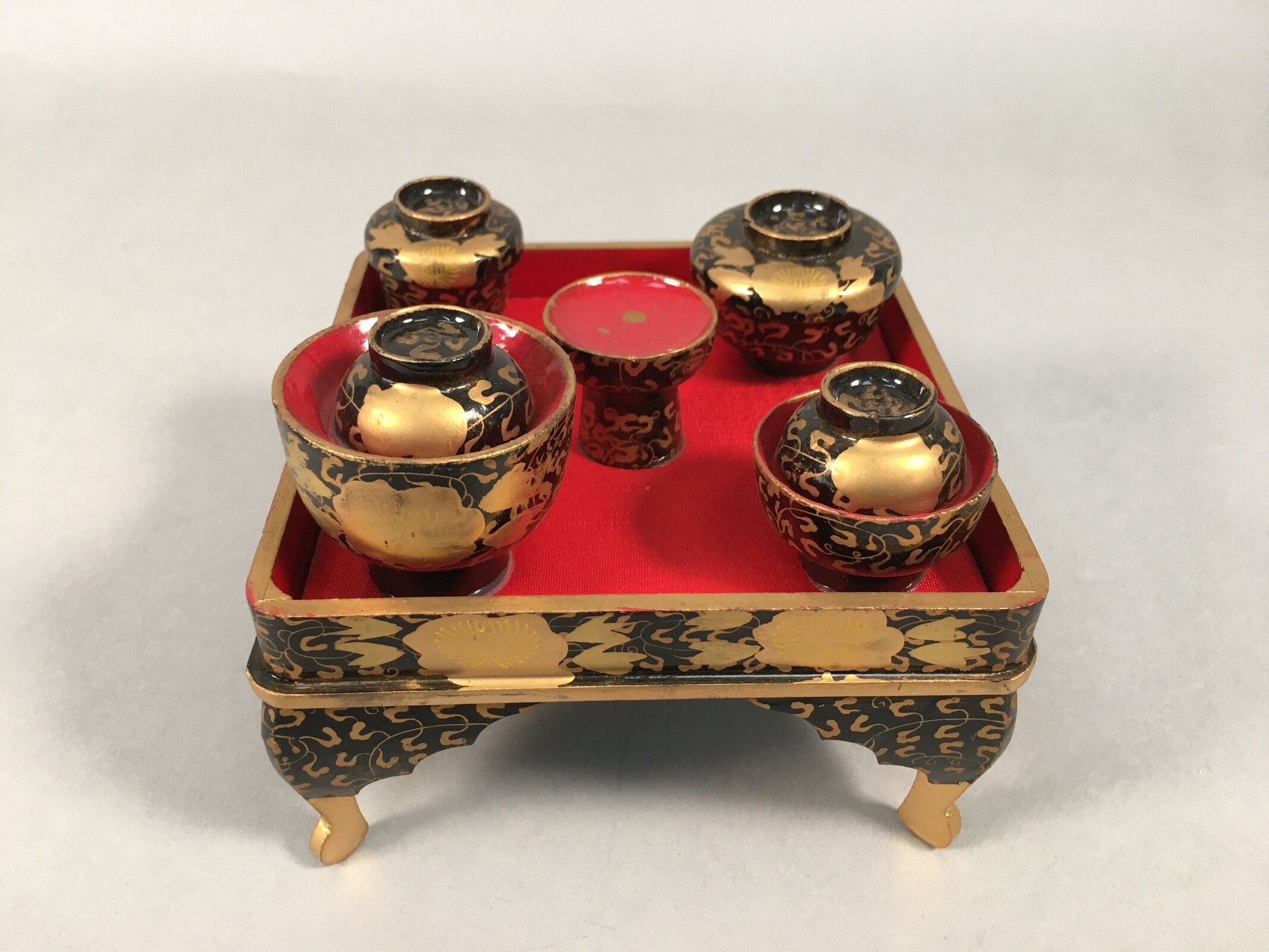 Japanese Hina Doll Tray Bowl Set Vtg Lacquer Gold Makie Wood Miniature ID363