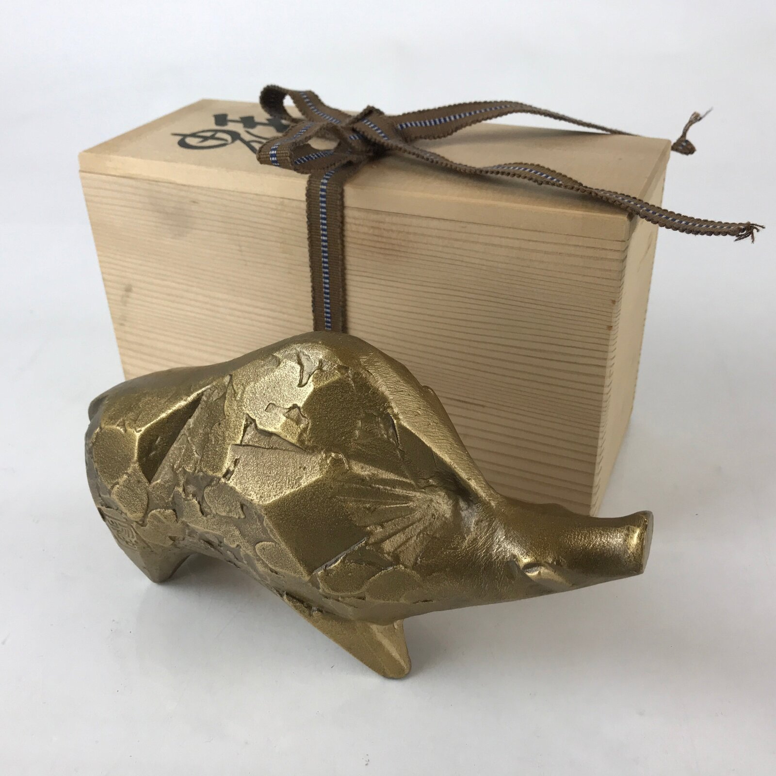 Japanese Iron Engraving Statue Zodiac Boar Vtg Sotaro Saegusa Metal Gold BD890